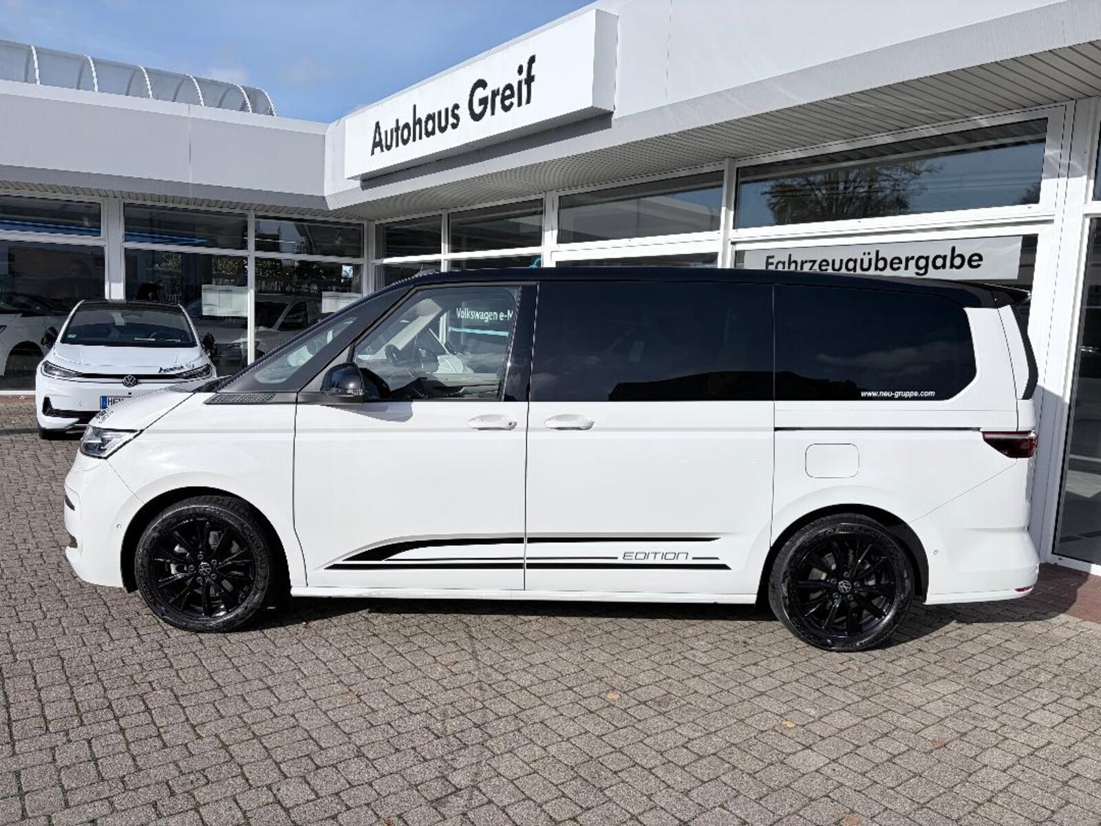 Volkswagen Multivan Langversion – Bild 2