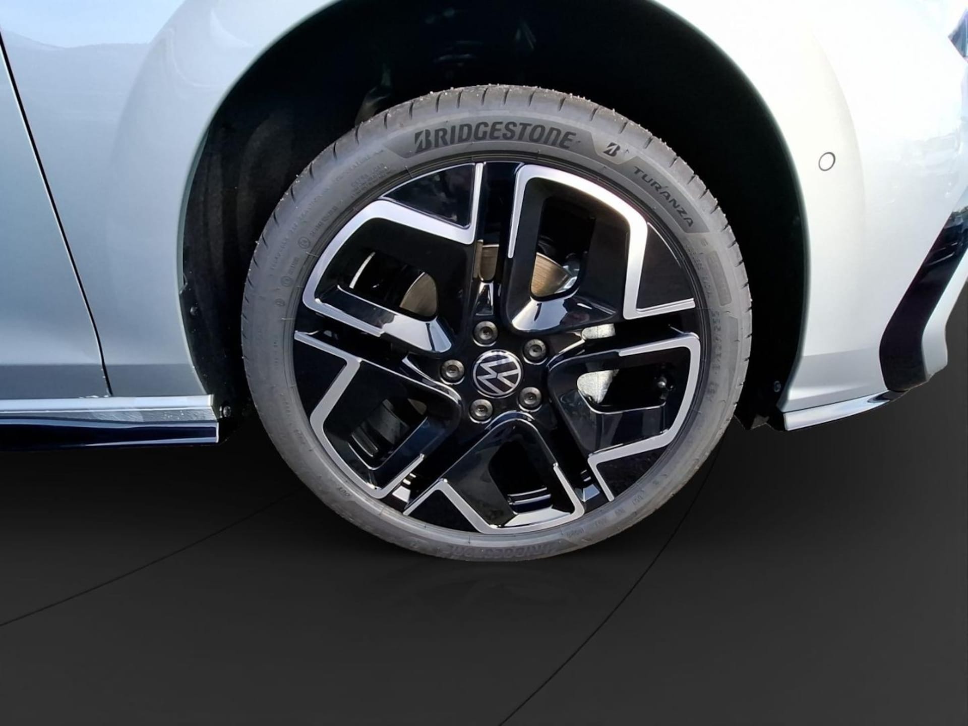Volkswagen Golf Variant R-Line