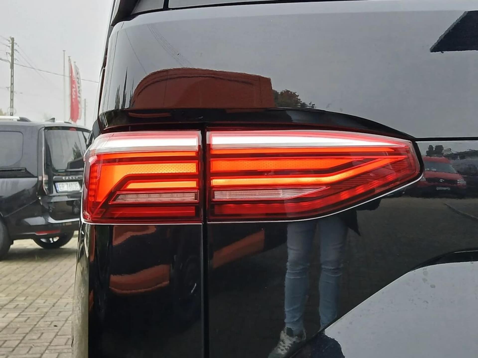 Volkswagen Multivan długi rozstaw osi Style