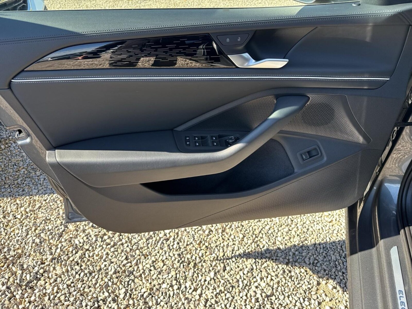 Volkswagen Passat – Bild 15