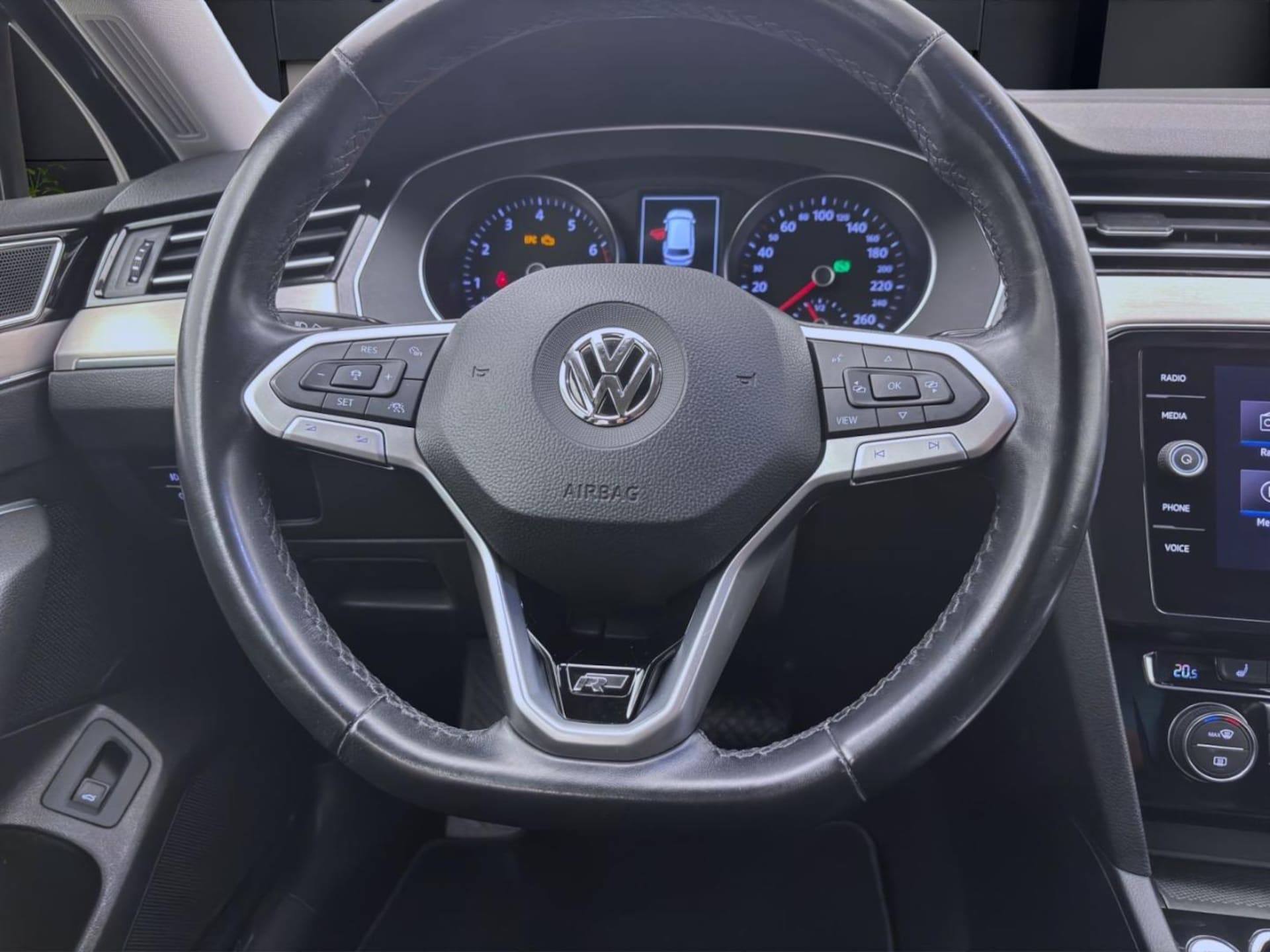 Volkswagen Passat Variant Elegance