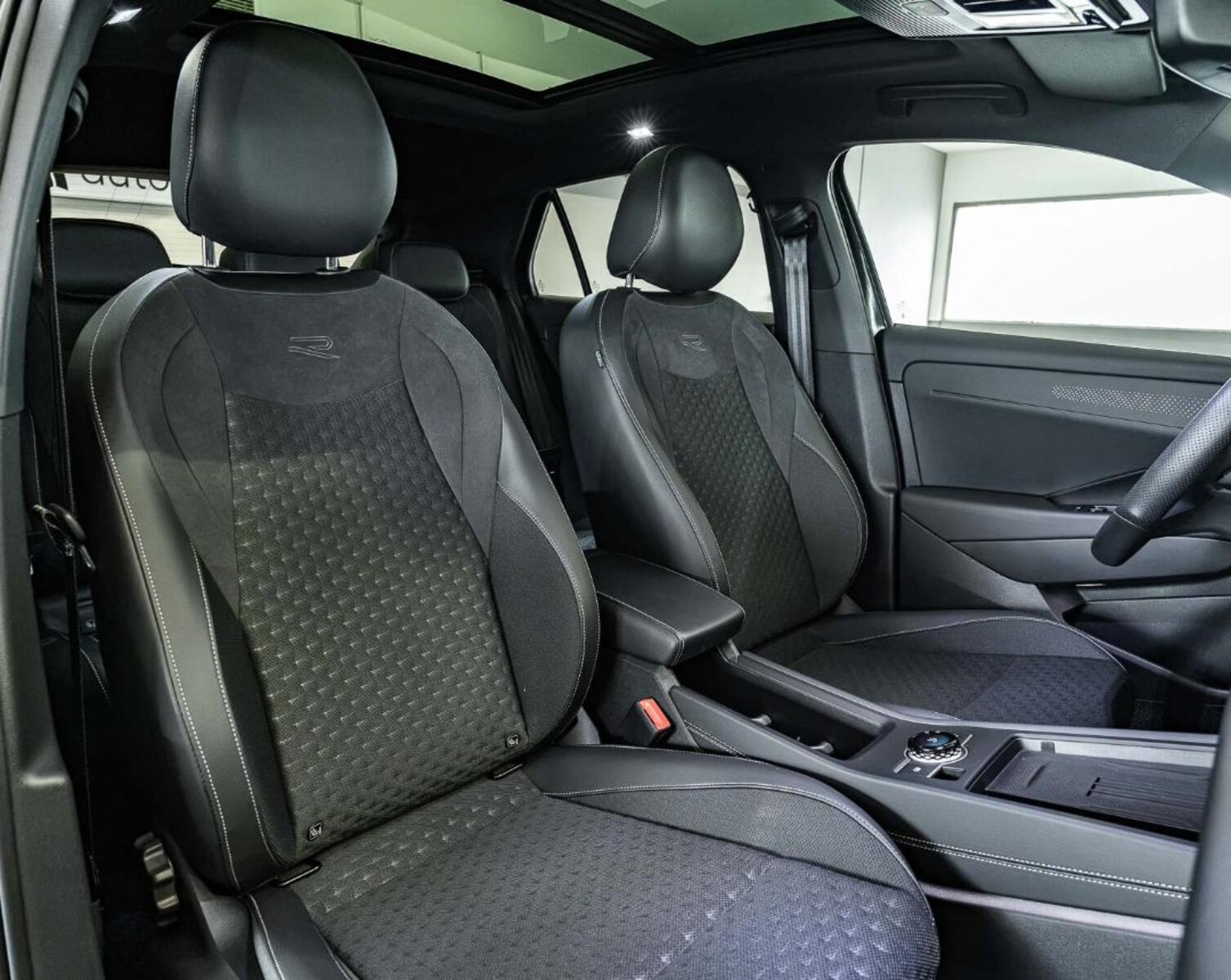 Volkswagen T-Roc – Bild 14
