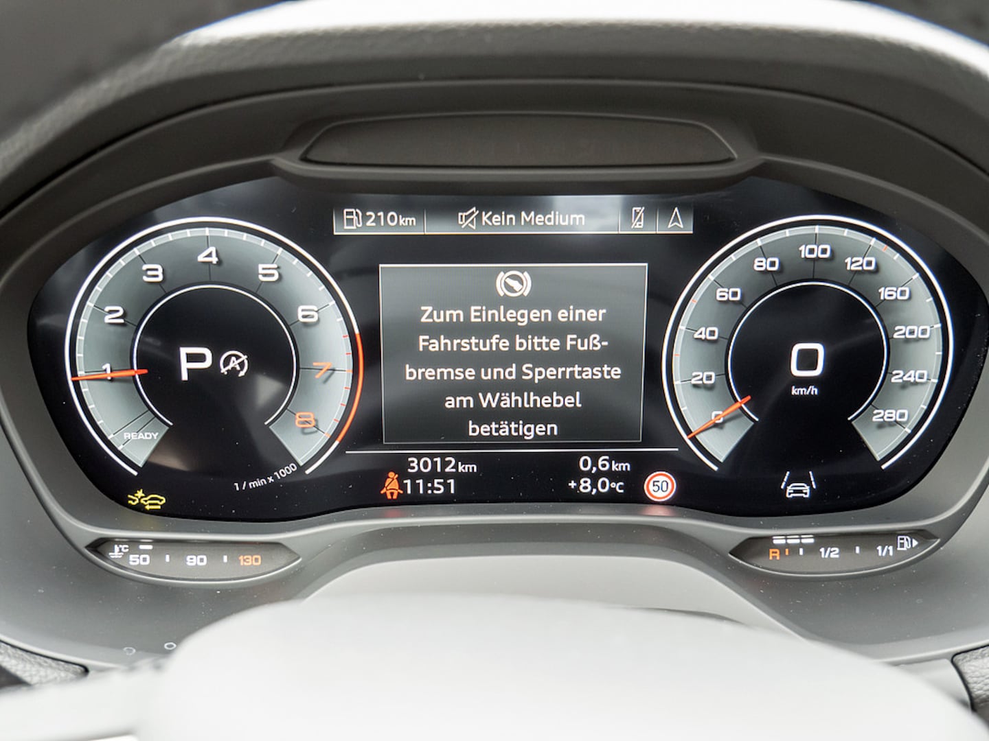 Bild über Audi Q2 advanced 35 TFSI S tronic - für weitere Informationen kontaktieren Sie den Audi Partner