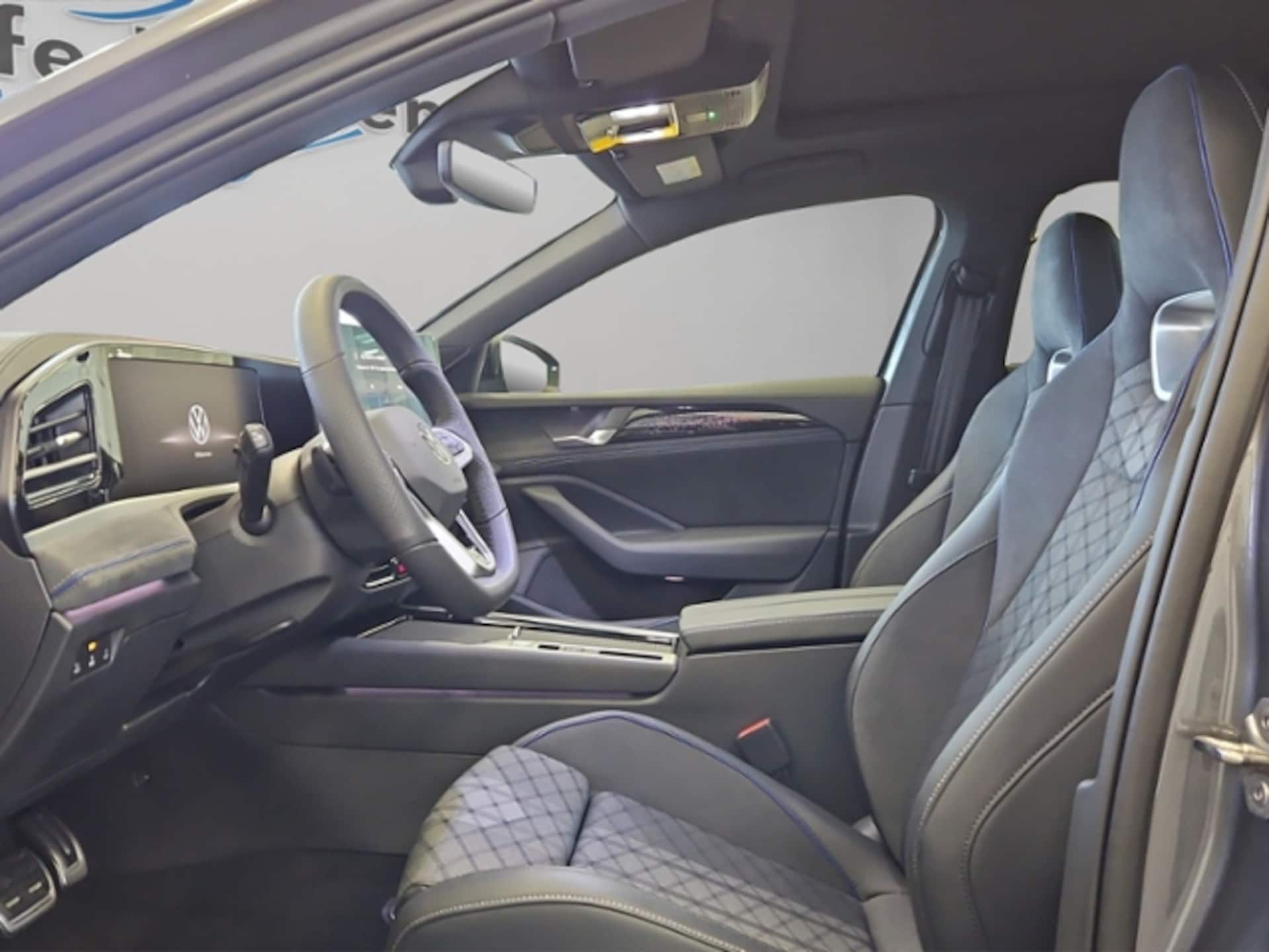 Volkswagen Passat R-Line
