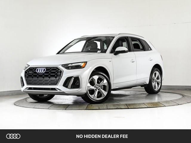 2023 Audi Q5 45 Premium Plus's photo