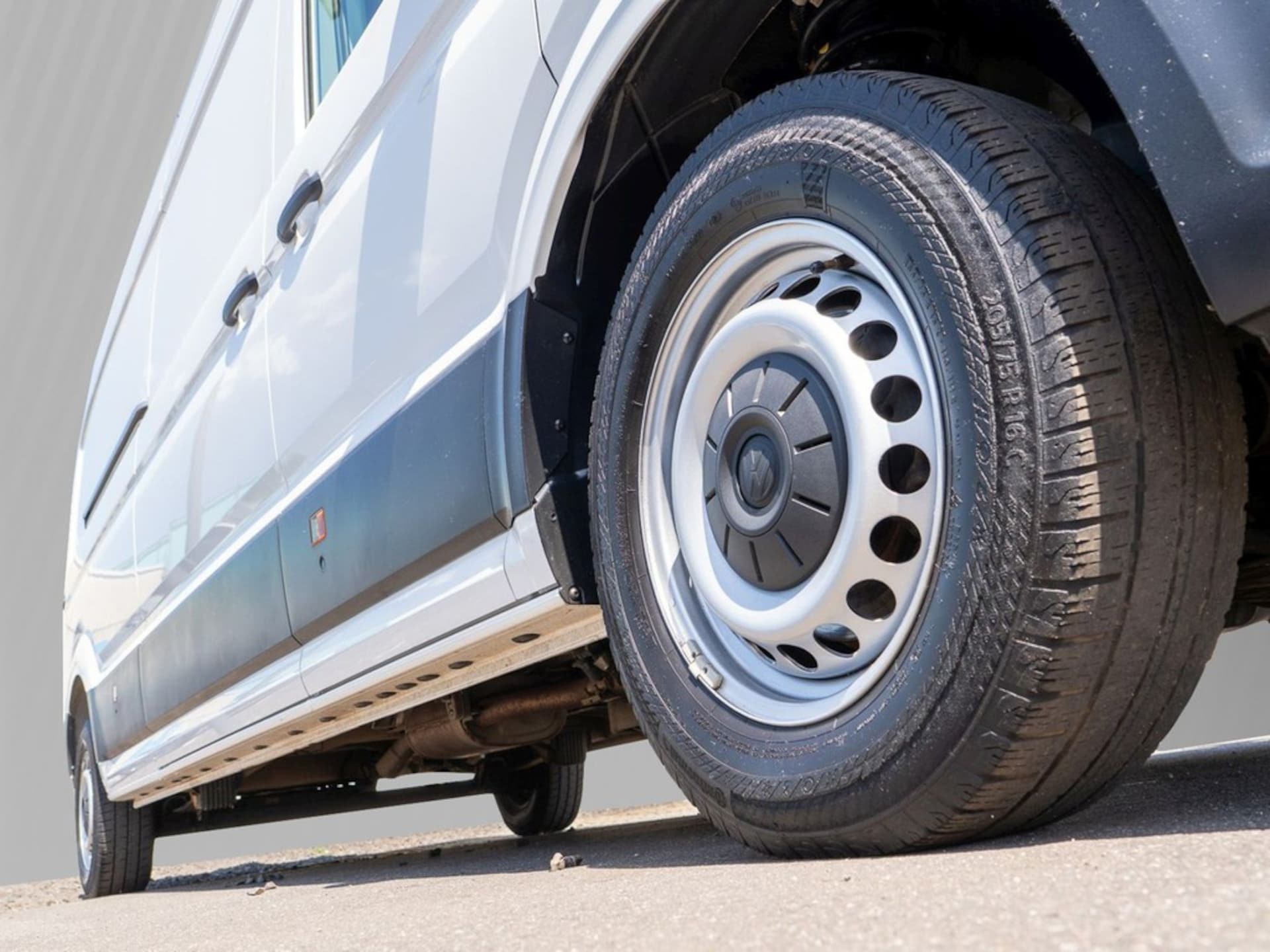 Volkswagen Crafter Kasten langer Radstand