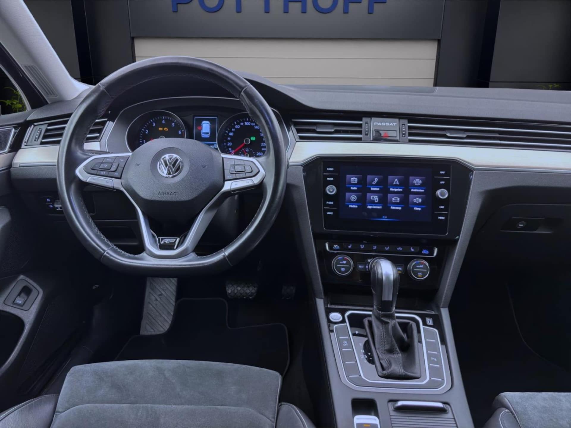 Volkswagen Passat Variant Elegance