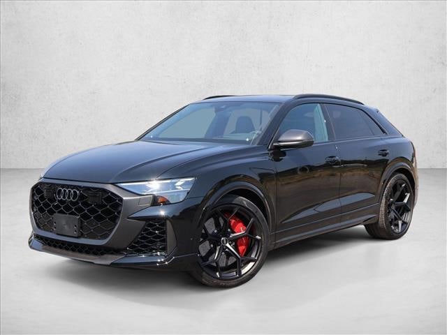 Photo of 2025 Audi RS Q8 SUV performance