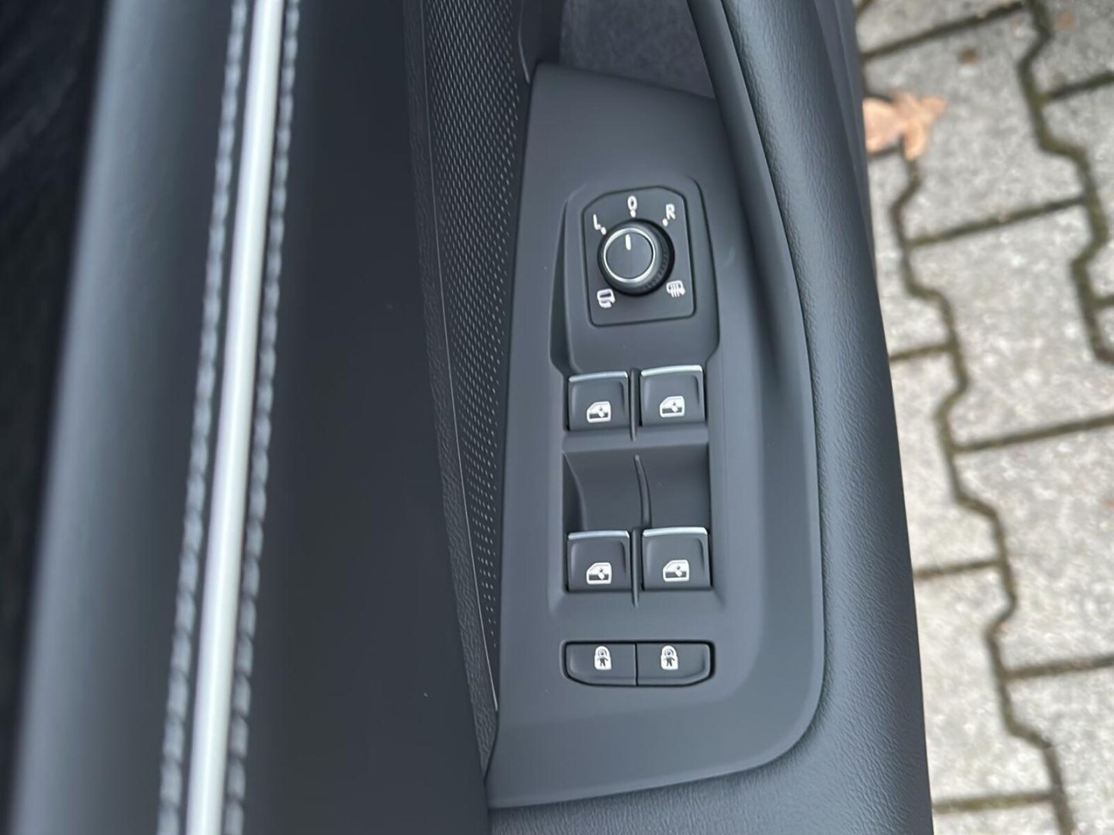 Volkswagen Passat – Bild 8
