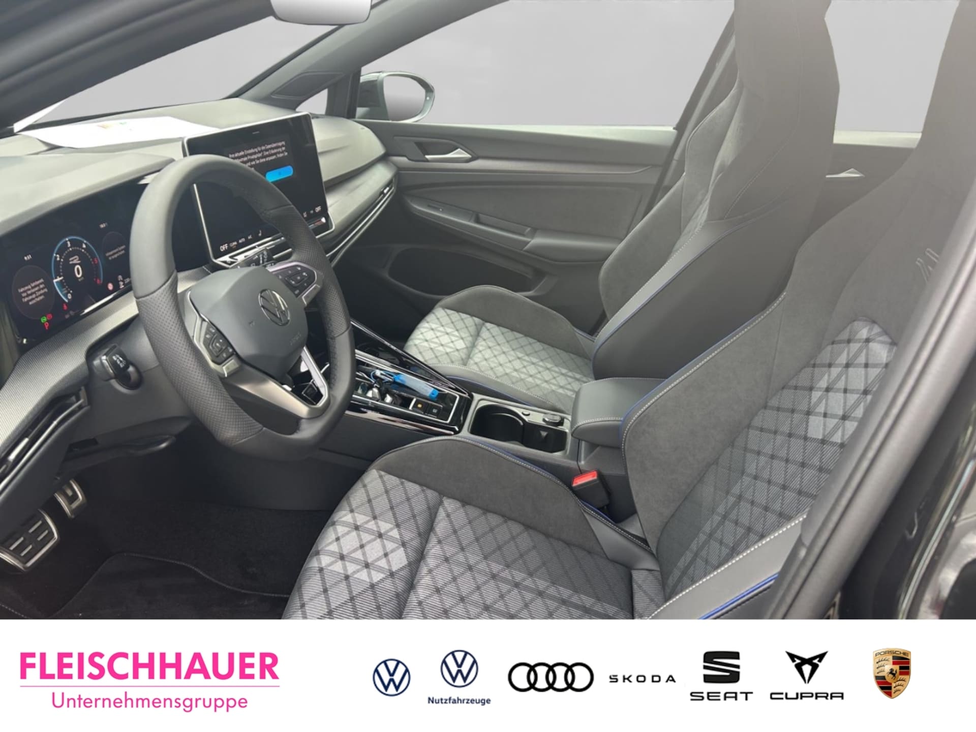 Volkswagen Golf R-Line