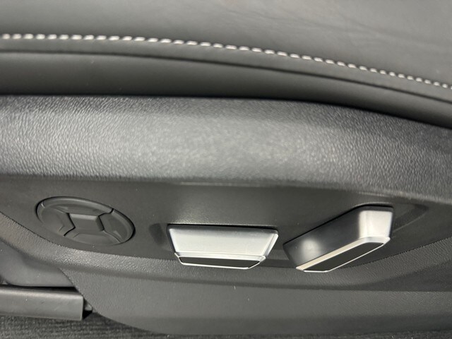 Image about Audi Q7 SUV S line 50 TDI quattro tiptronic