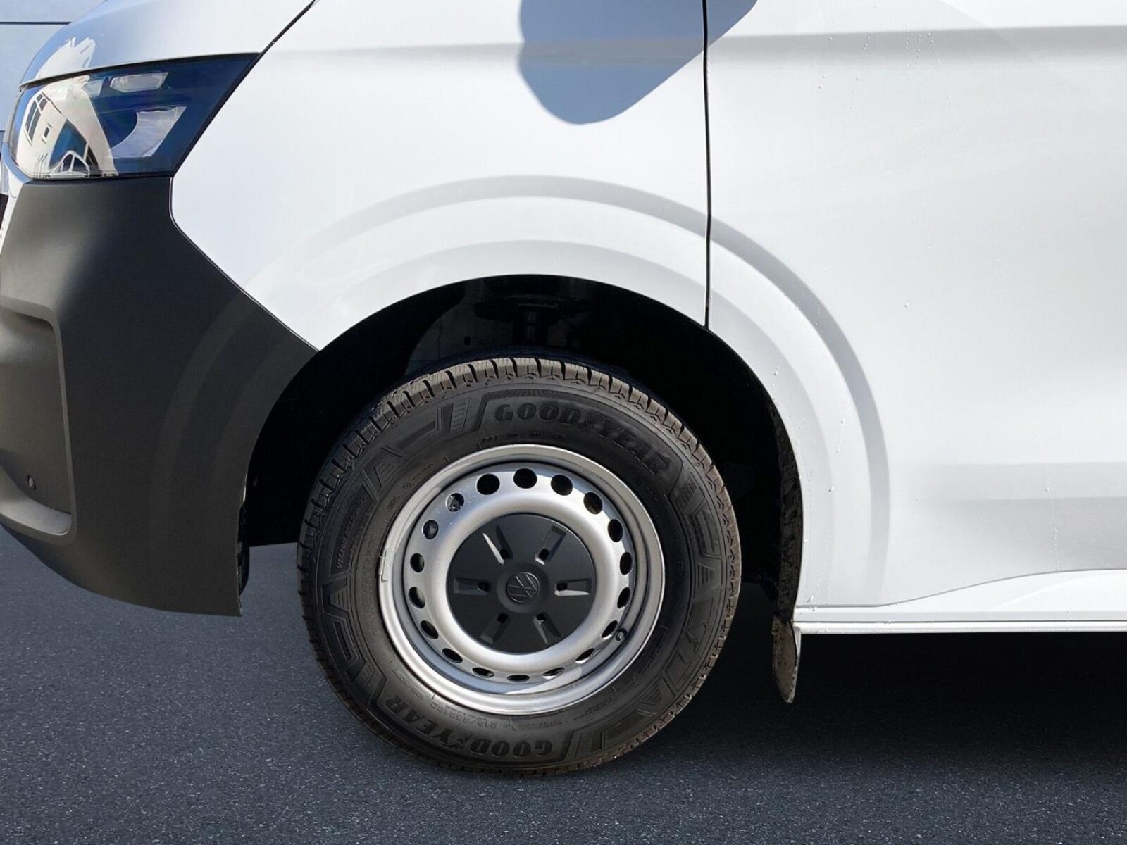Volkswagen Transporter Kasten kurzer Radstand – Bild 7