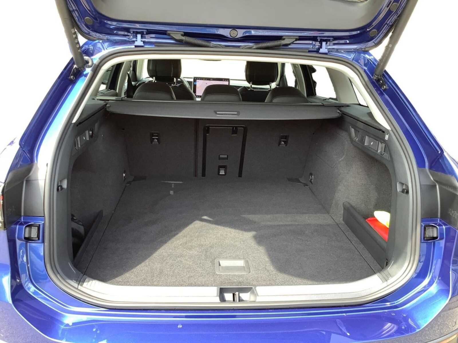 Volkswagen Passat – Bild 16