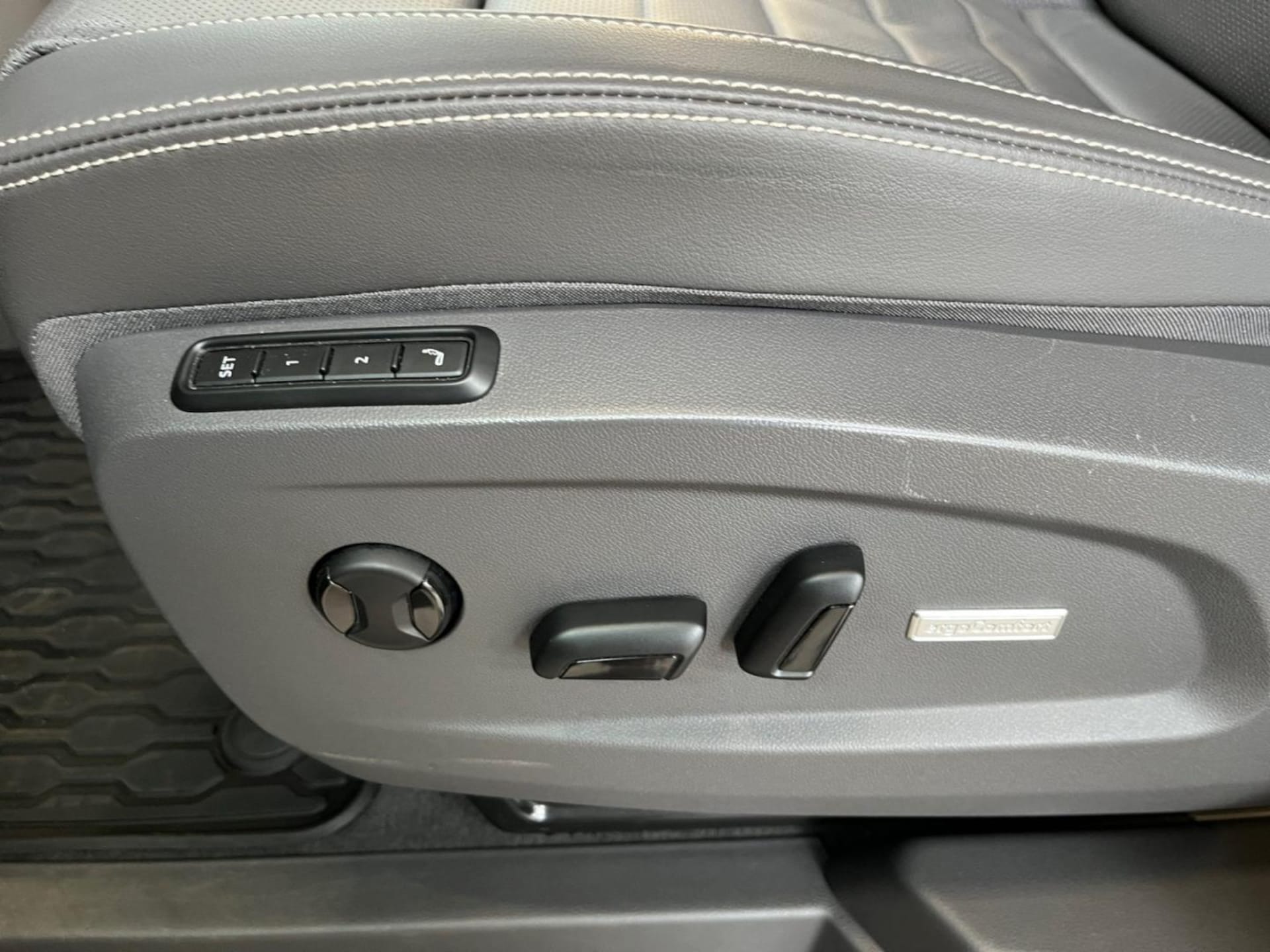 Volkswagen Multivan Langversion Style