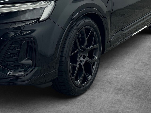 Image about Audi Q7 SUV S line 50 TDI quattro tiptronic