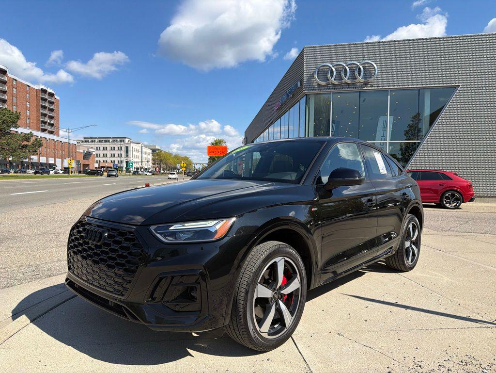 2024 Audi Q5 Sportback 45 Premium Plus's photo