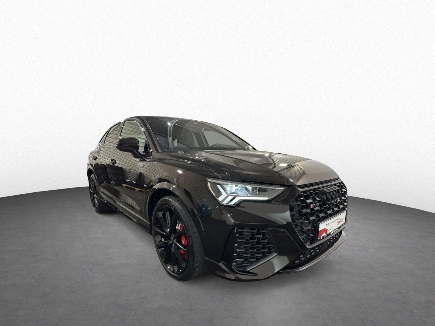 Bild über Audi RS Q3 Sportback TFSI quattro S tronic - für weitere Informationen kontaktieren Sie den Audi Partner