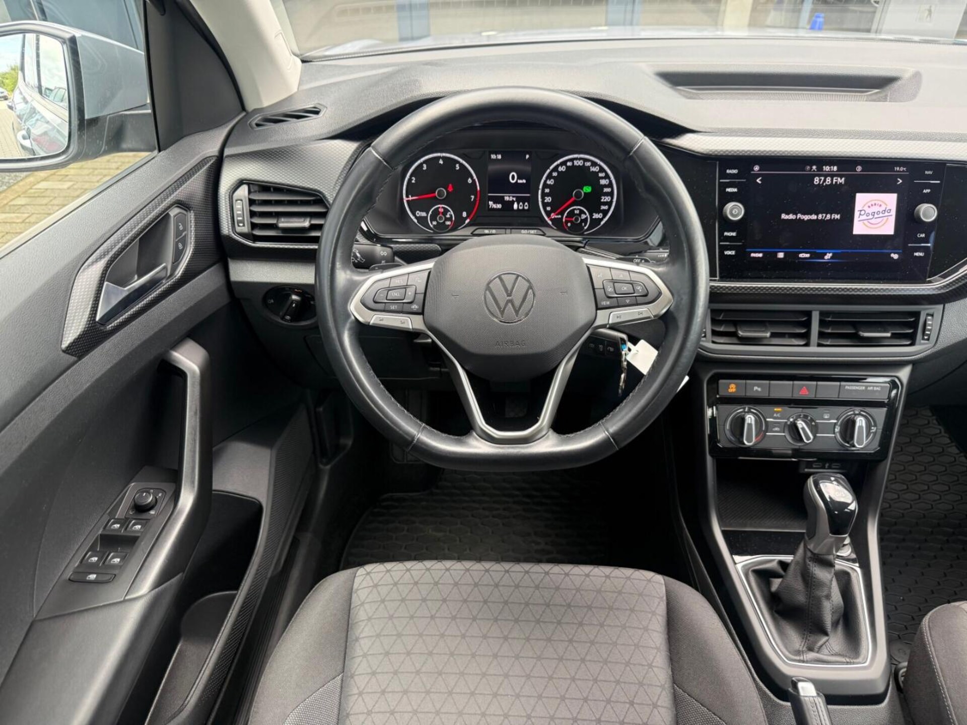 Volkswagen T-Cross Life