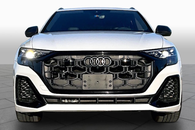2024 Audi SQ8