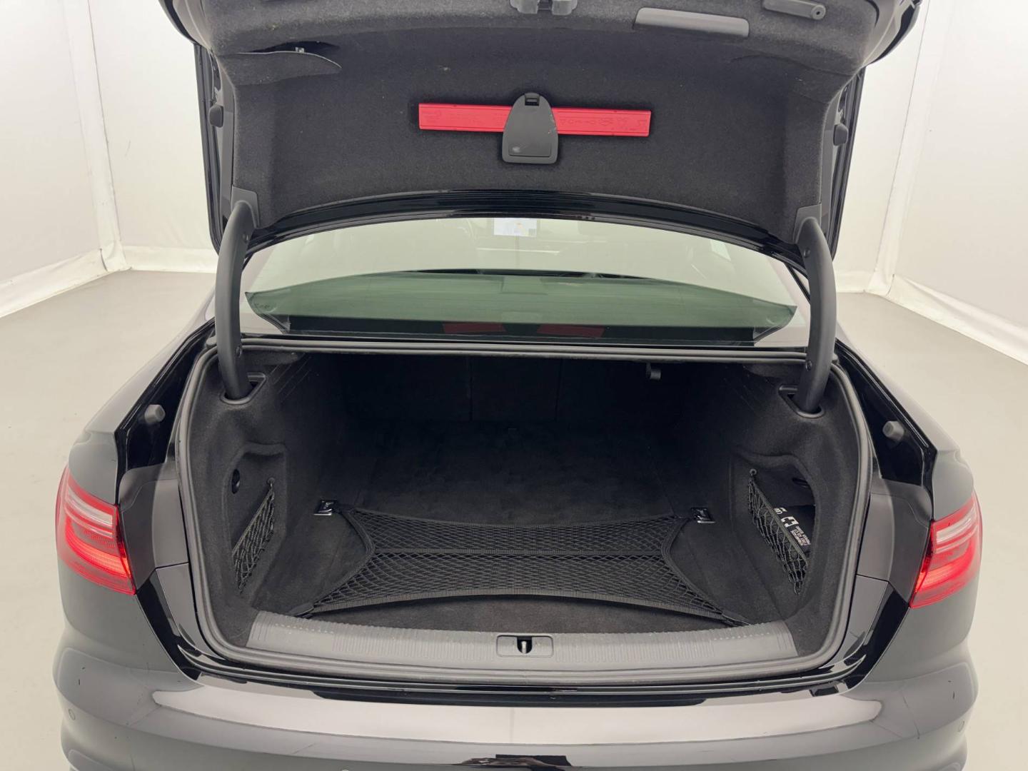 Image about Audi A4 Berline Design 35 TFSI 110 kW (150 ch) S tronic