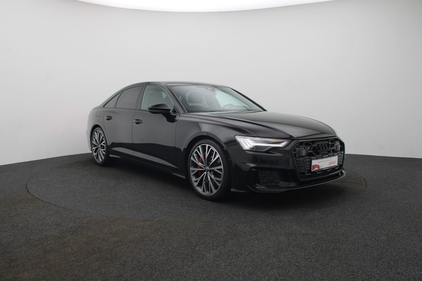 Bild über Audi S6 Limousine TDI quattro tiptronic - für weitere Informationen kontaktieren Sie den Audi Partner