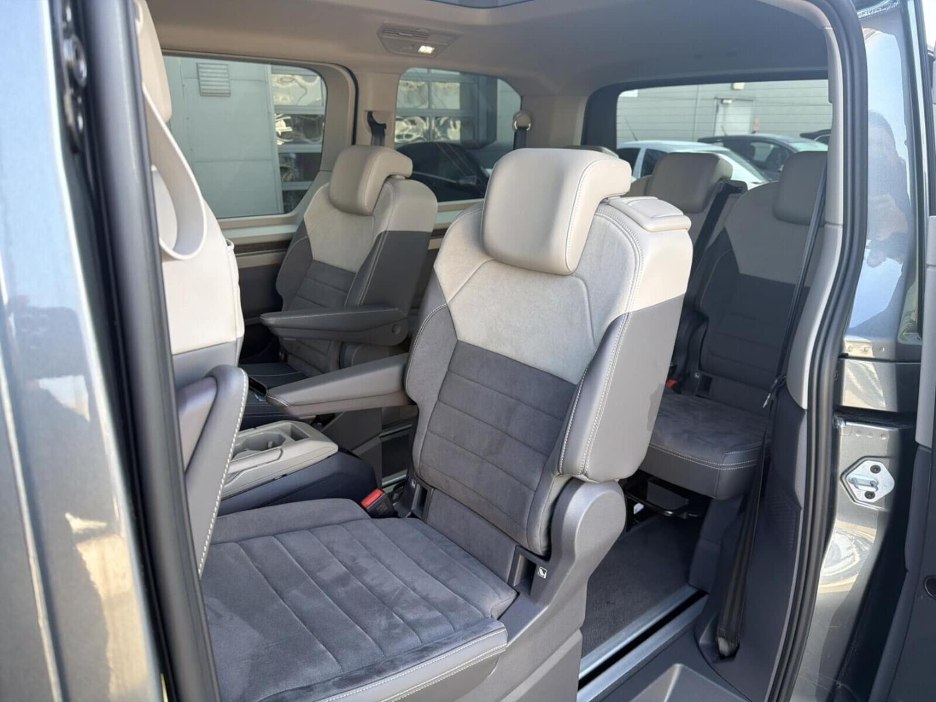 Volkswagen Multivan Style