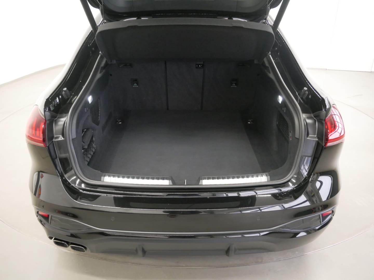 Bild über Audi A5 Limousine TDI quattro 150 kW S tronic - für weitere Informationen kontaktieren Sie den Audi Partner