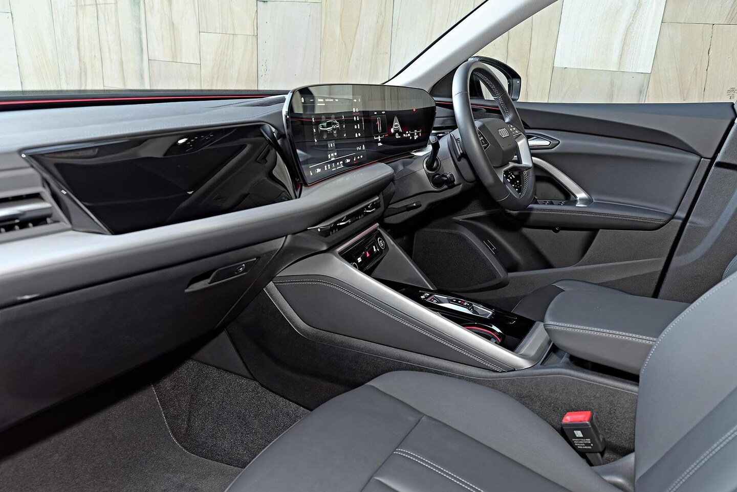 Image about Audi Q5 SUV TFSI 150 kW