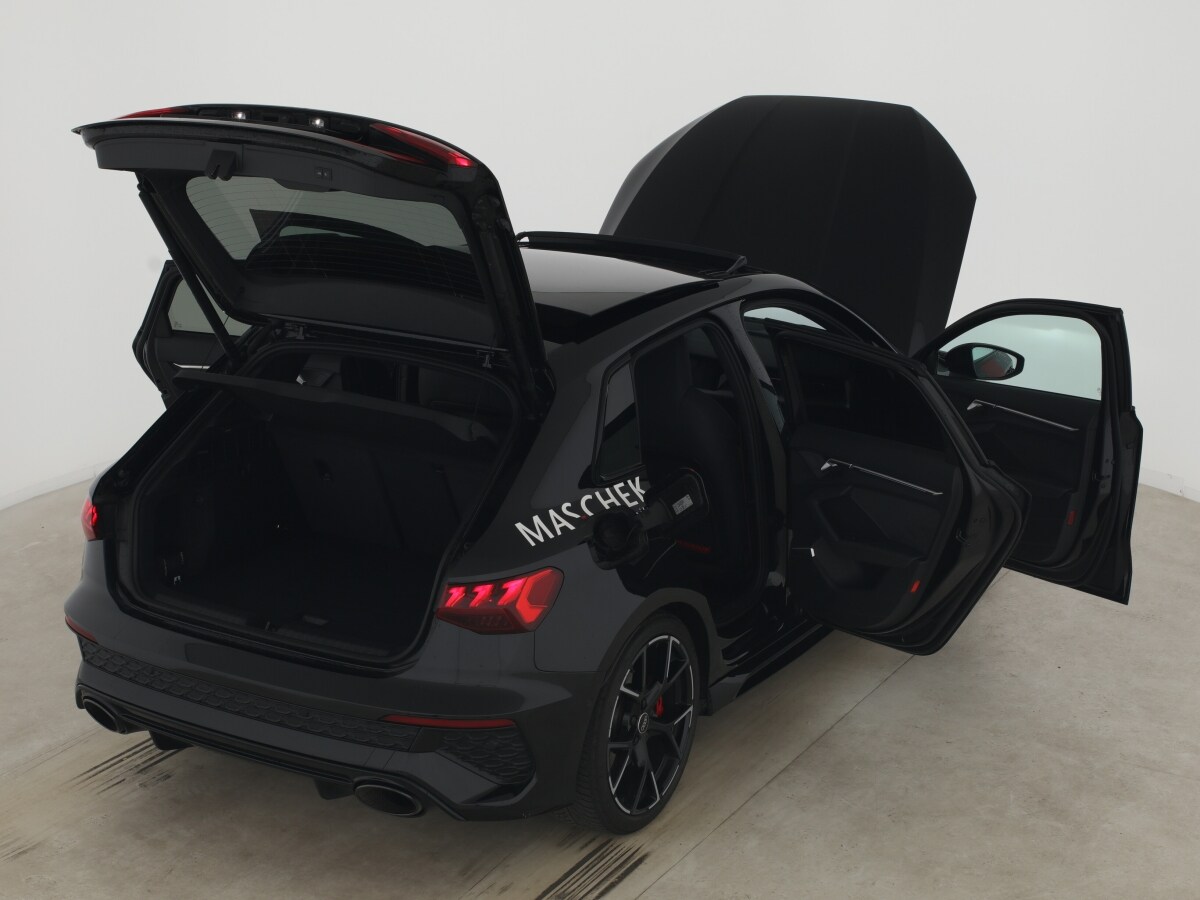 Image about Audi RS 3 Sportback TFSI quattro S tronic