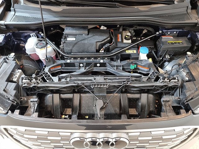 Audi e-tron 40 Premium 150, 00 kW 7