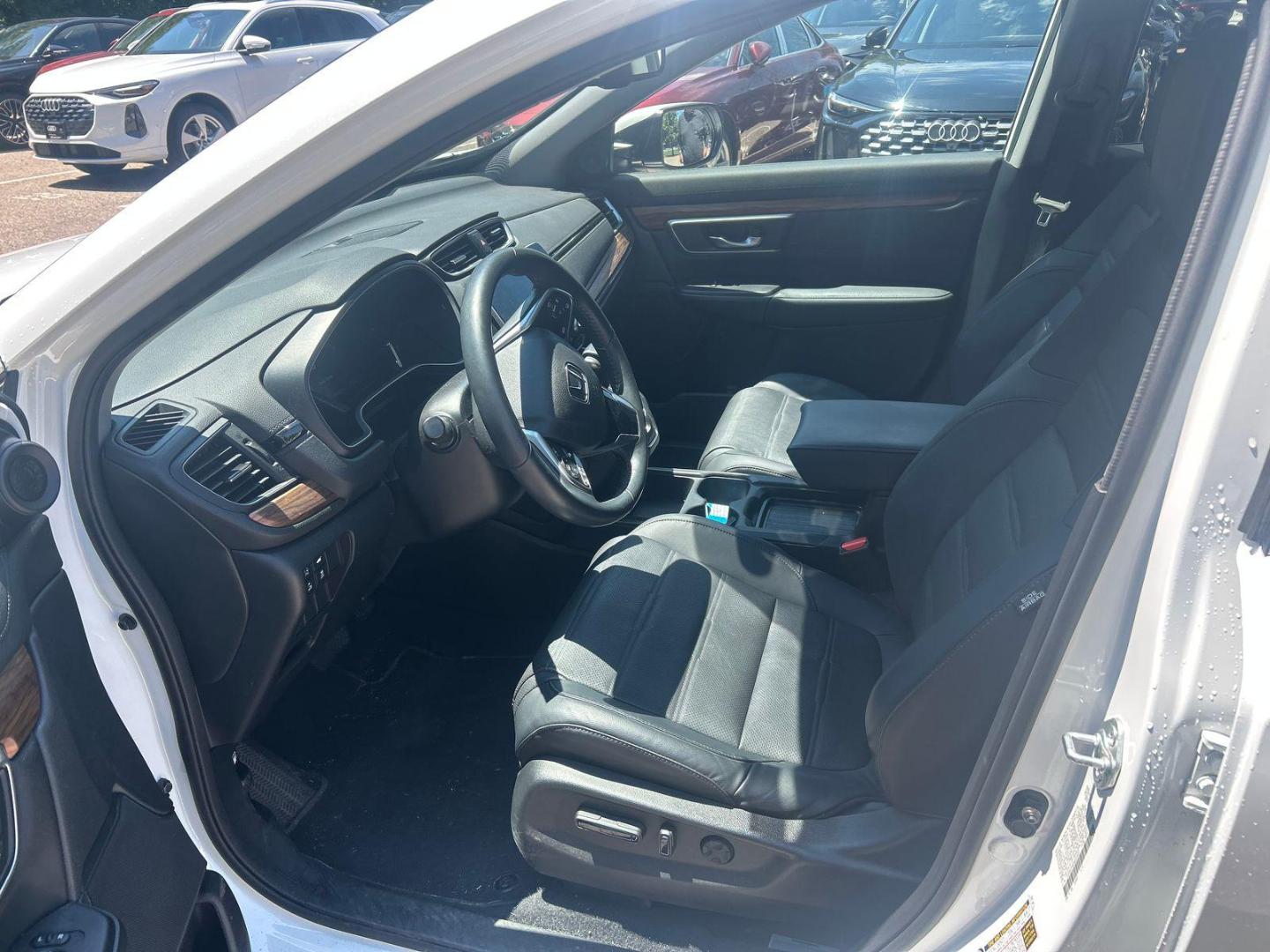 Used 2022 Honda CR-V EX-L with VIN 7FARW2H80NE034657 for sale in Minneapolis, Minnesota