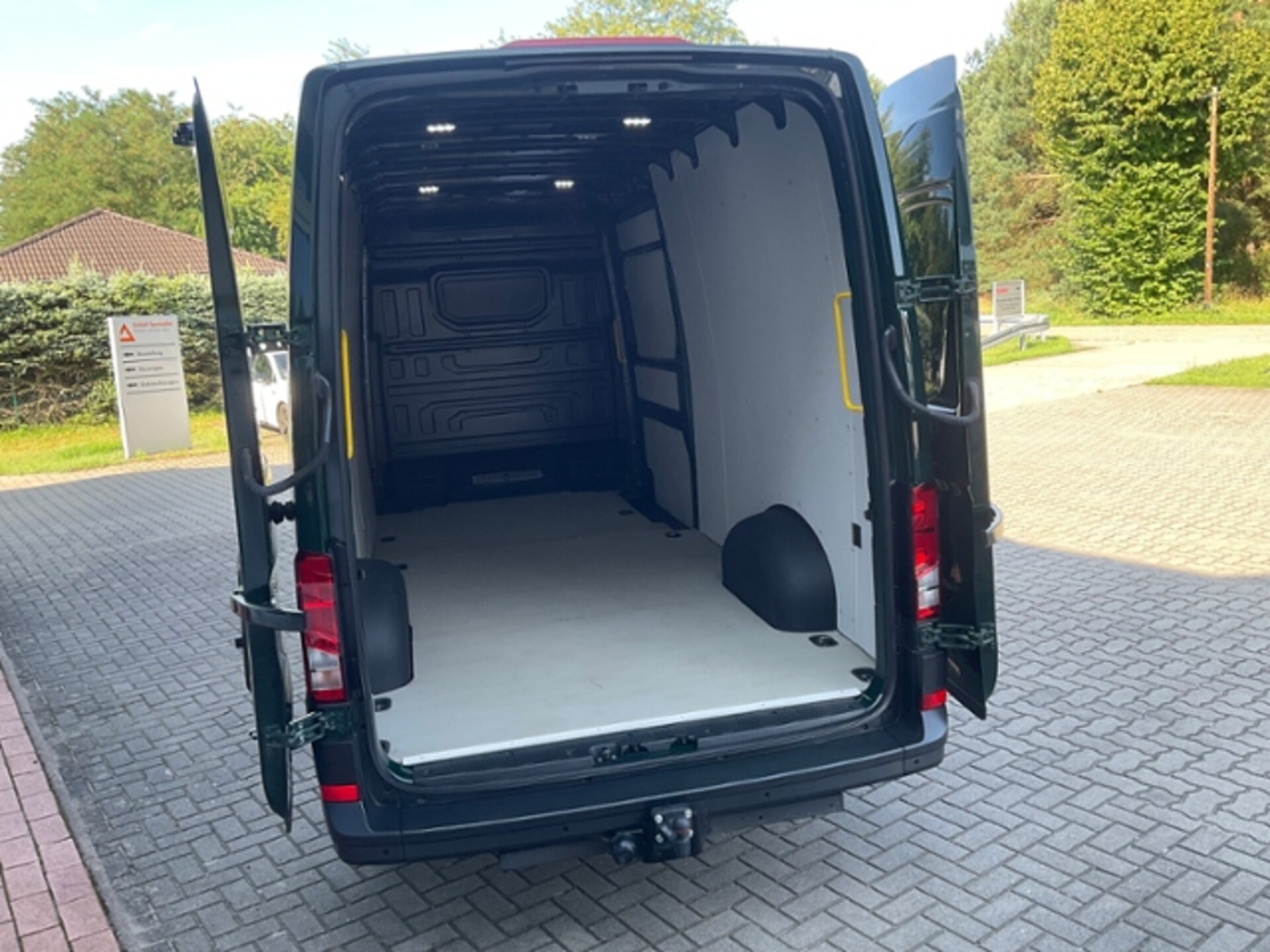 Volkswagen Crafter Kasten langer Radstand