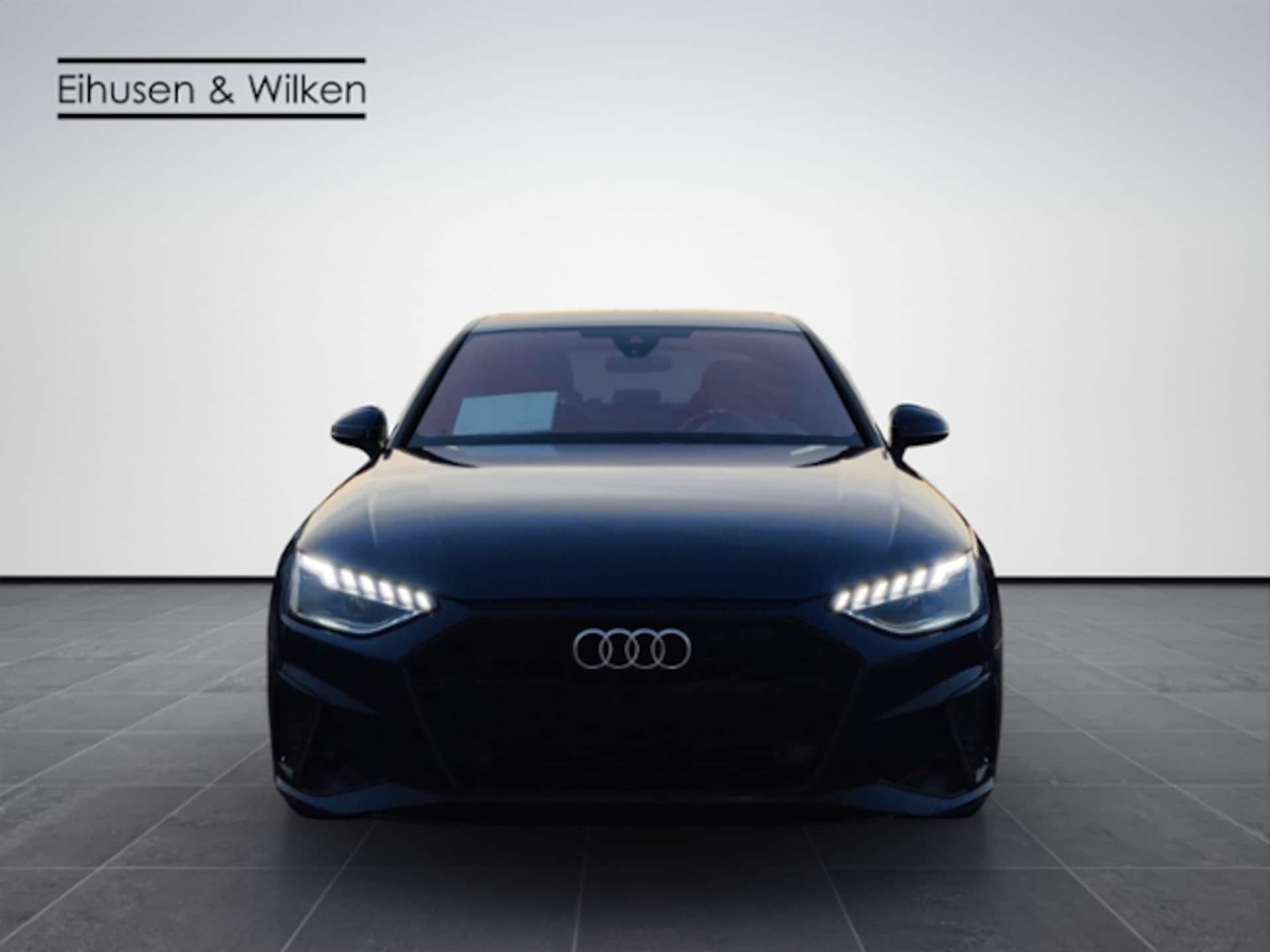 Audi A4 Limousine S line