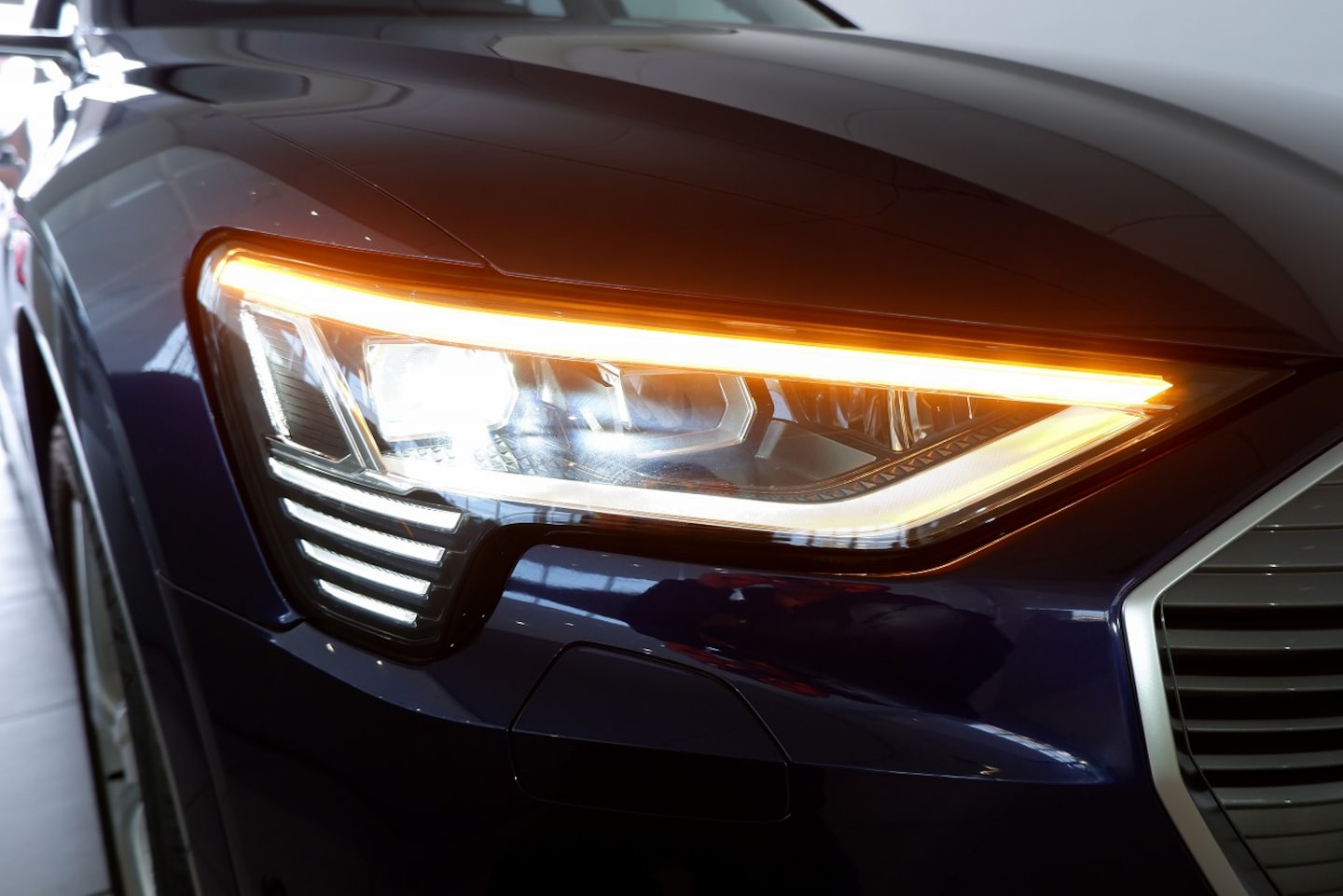 Audi e-tron 50 quattro Advanced 230,00 kW for more details contact your dealer