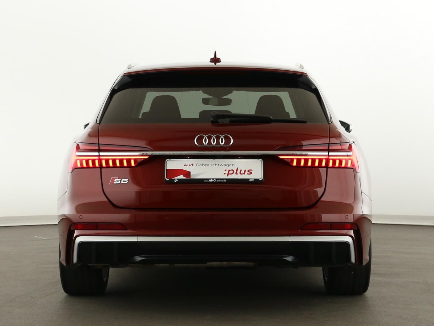 Bild über Audi S6 Avant TDI quattro tiptronic - für weitere Informationen kontaktieren Sie den Audi Partner