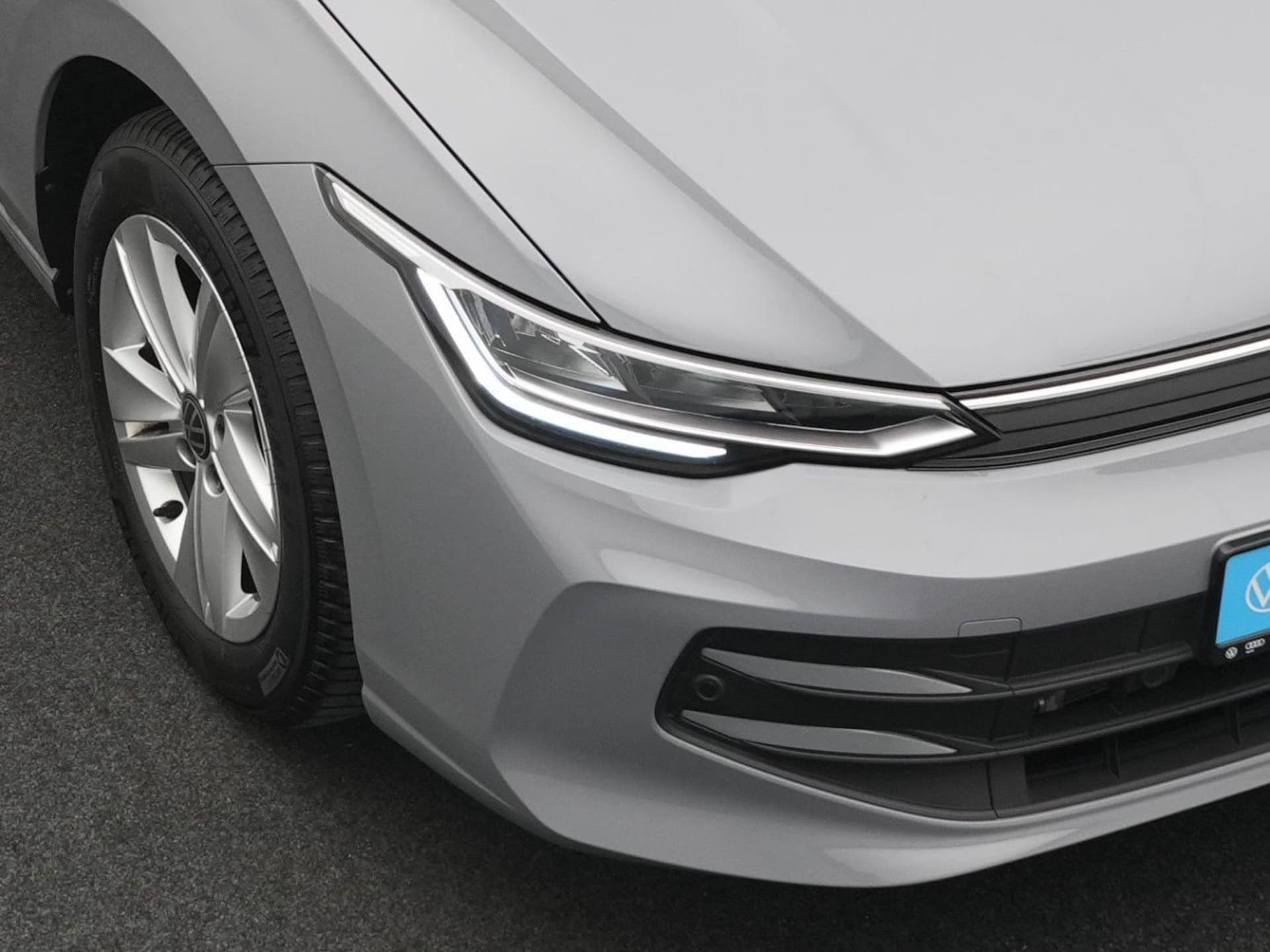 Volkswagen Golf Variant Life