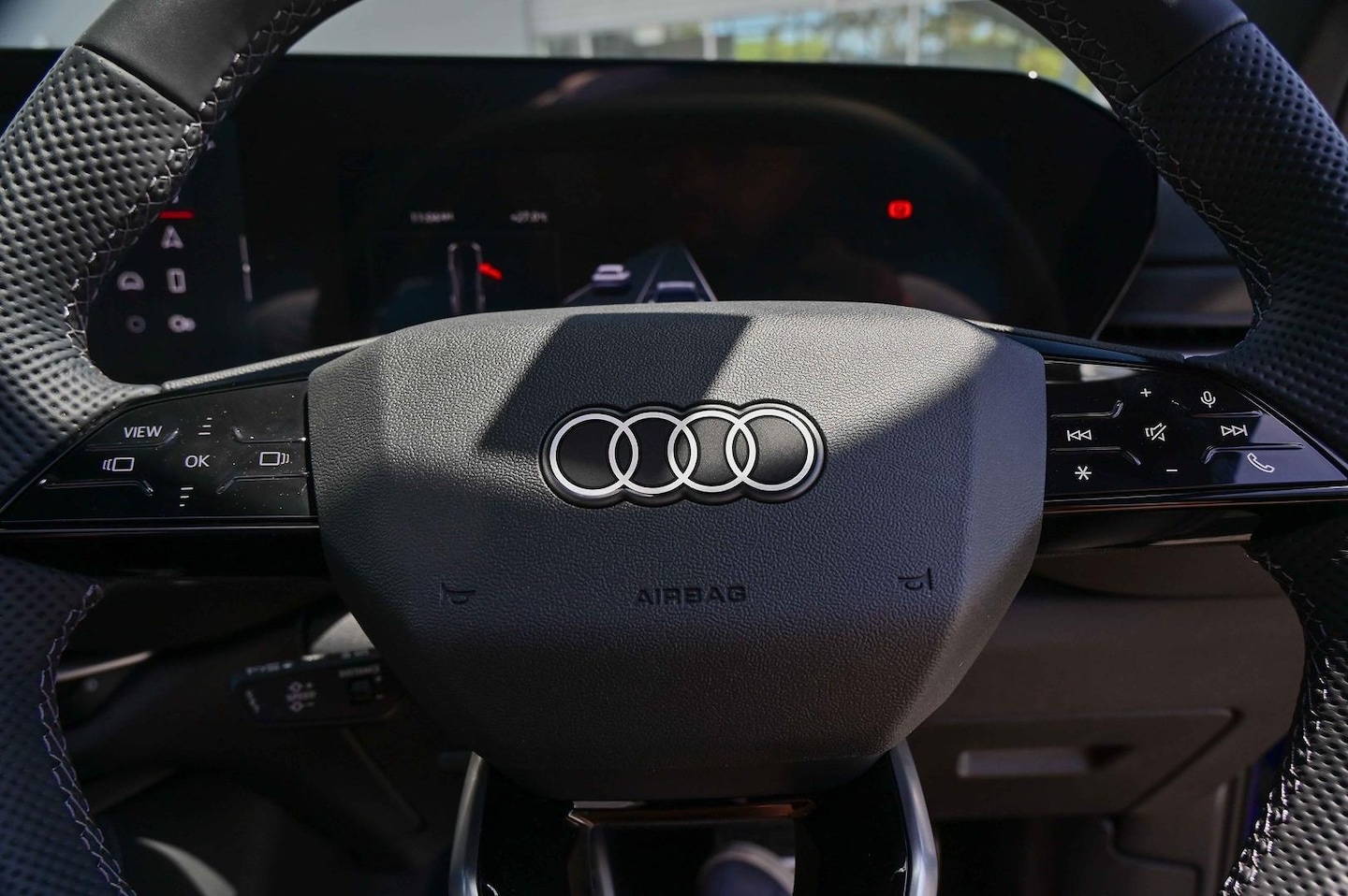 Image about Audi Q5 SUV TDI quattro 150 kW sport