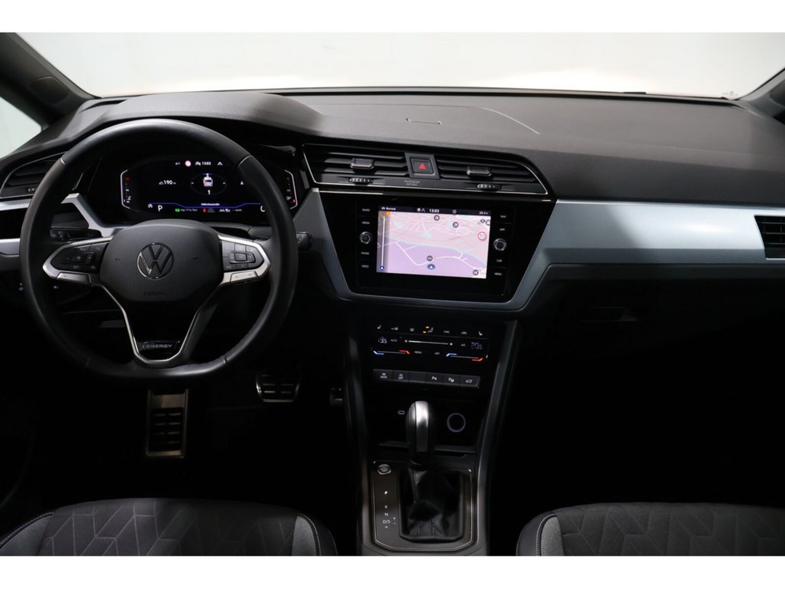 Volkswagen Touran – Bild 8