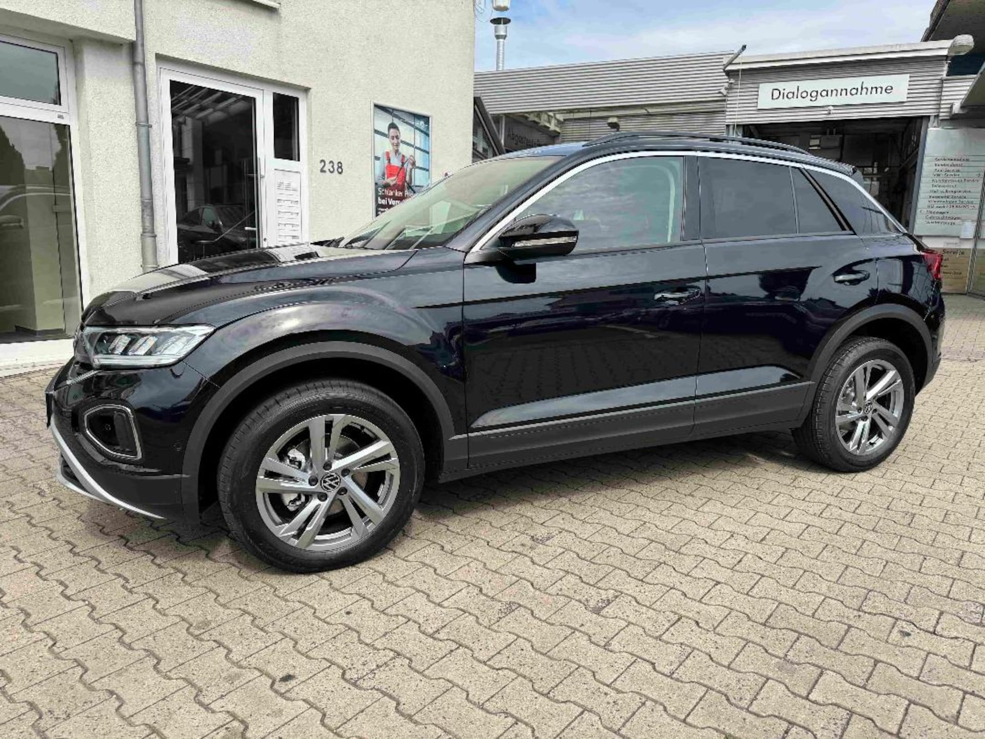 Volkswagen T-Roc Life
