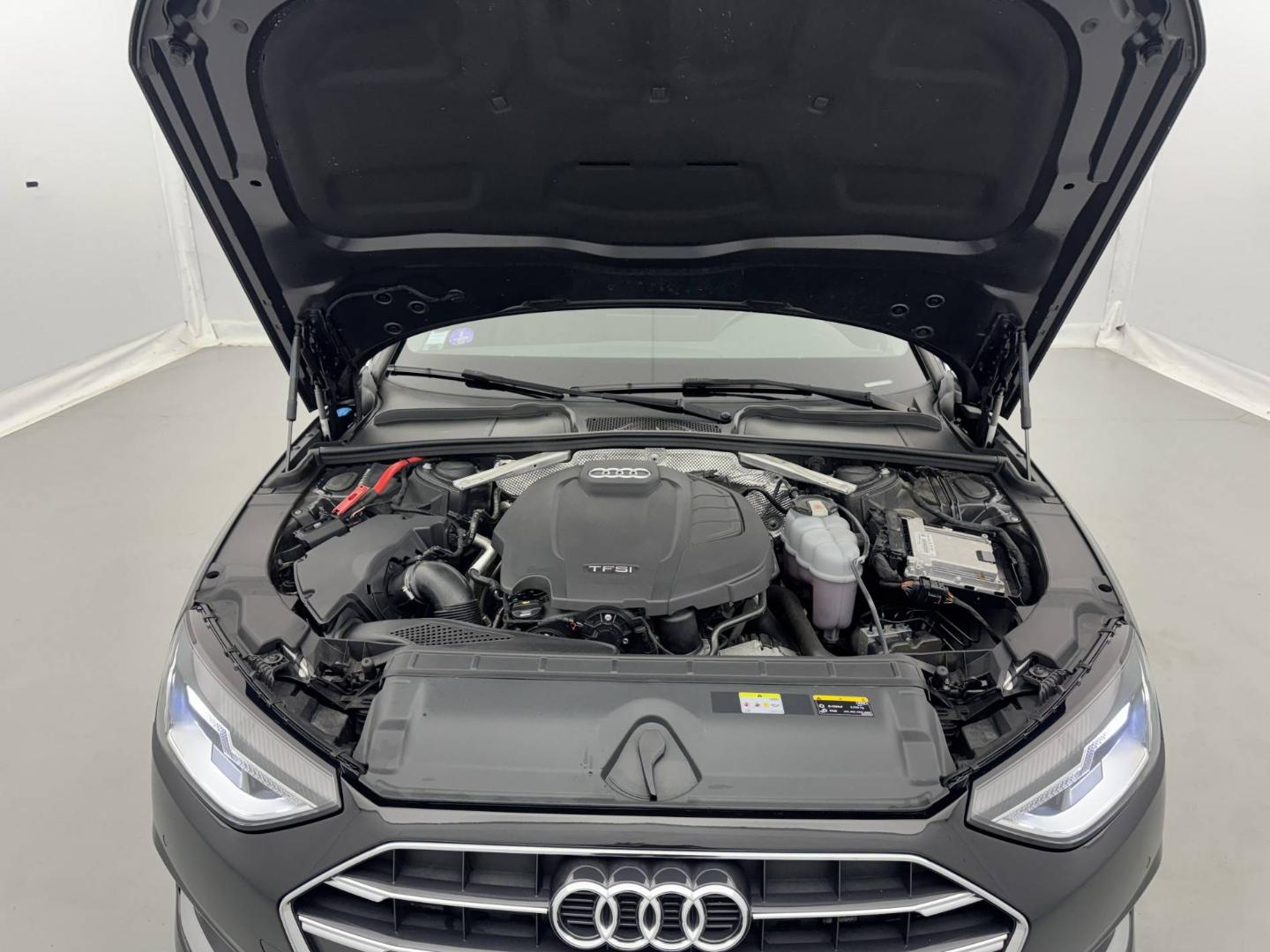 Image about Audi A4 Berline Design 35 TFSI 110 kW (150 ch) S tronic