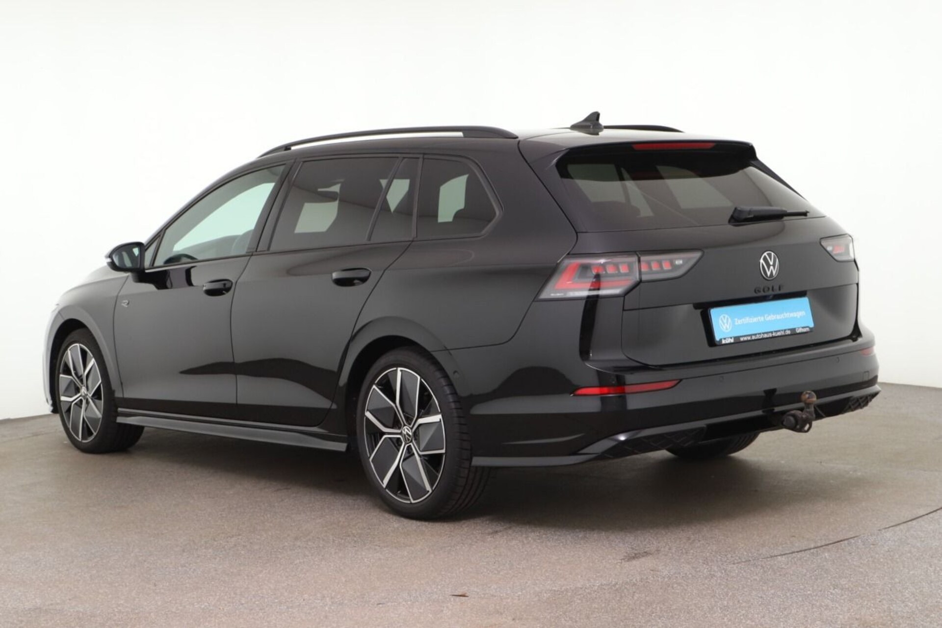 Volkswagen Golf Variant R-Line