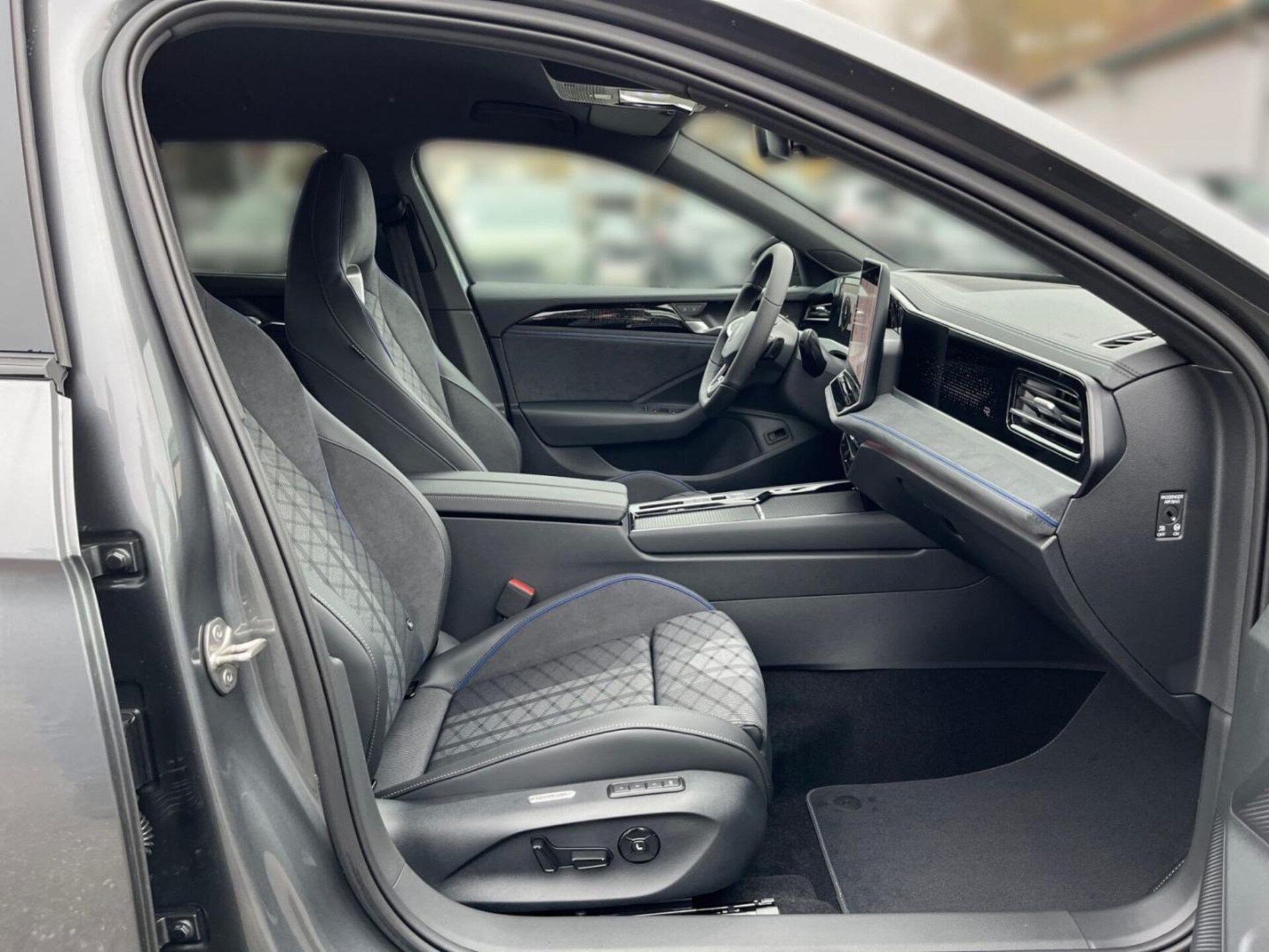 Volkswagen Passat R-Line