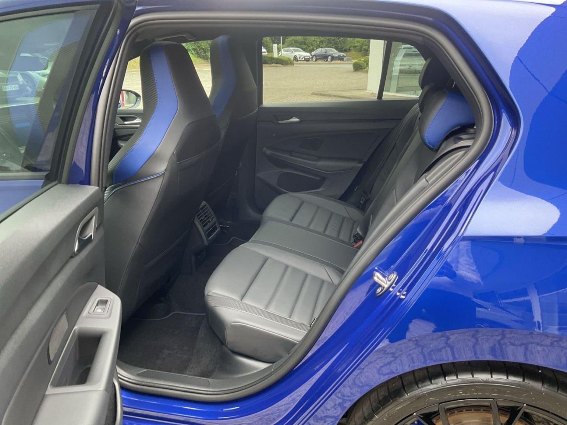 Volkswagen Golf R