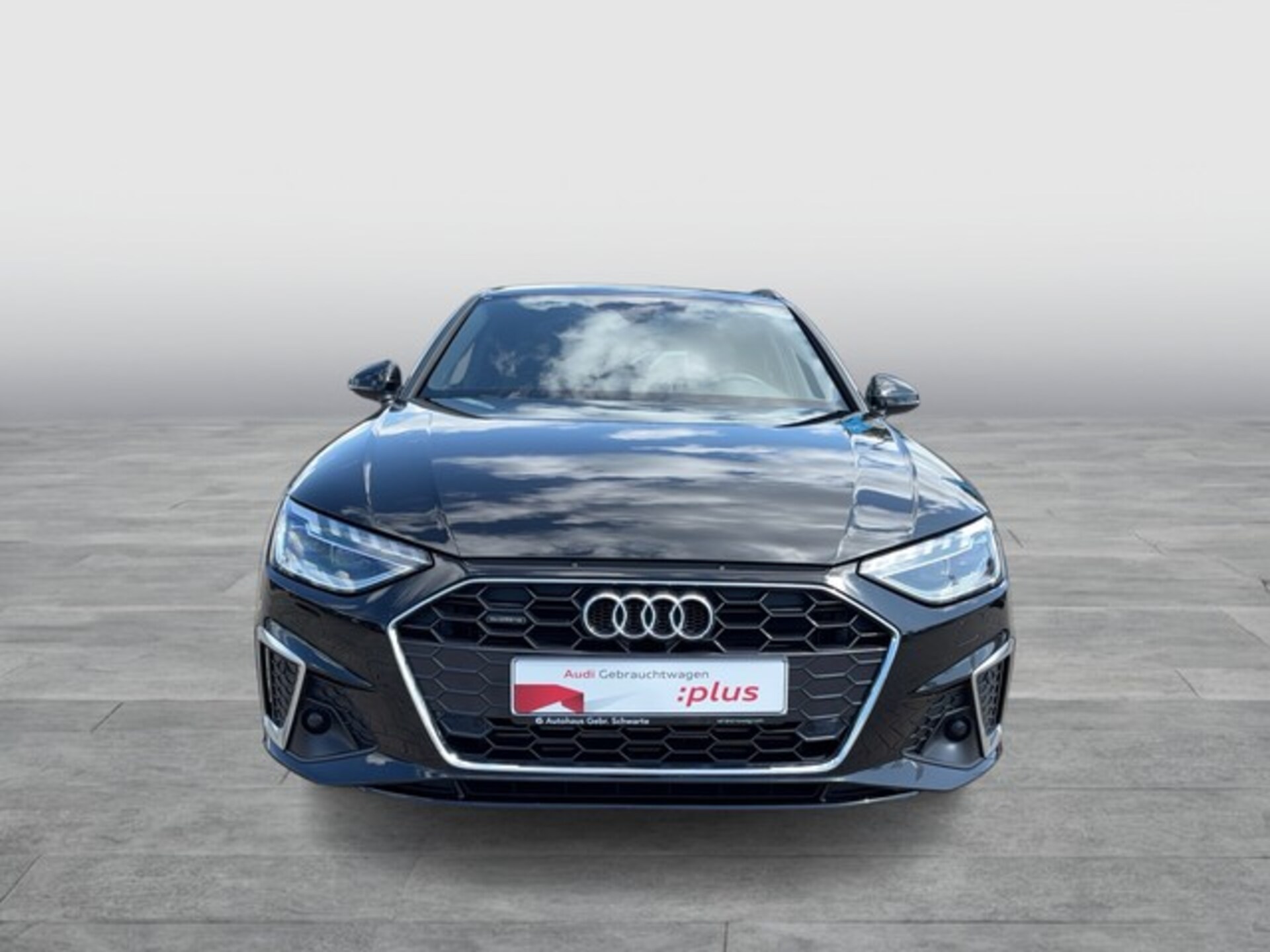 Audi A4 Avant S line