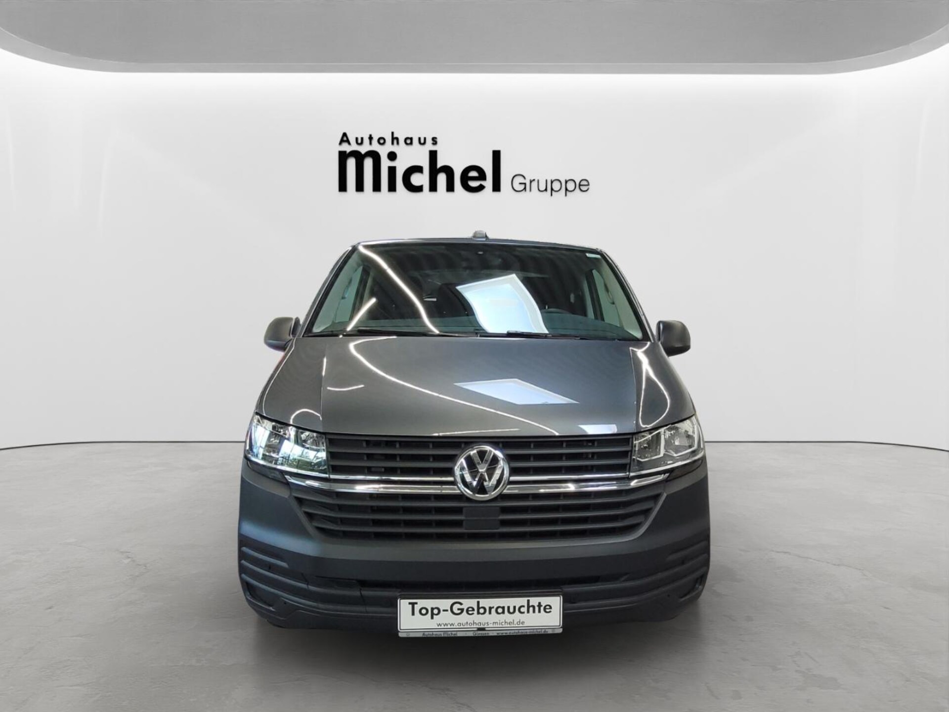 Volkswagen T6.1 Transporter Kombi langer Radstand