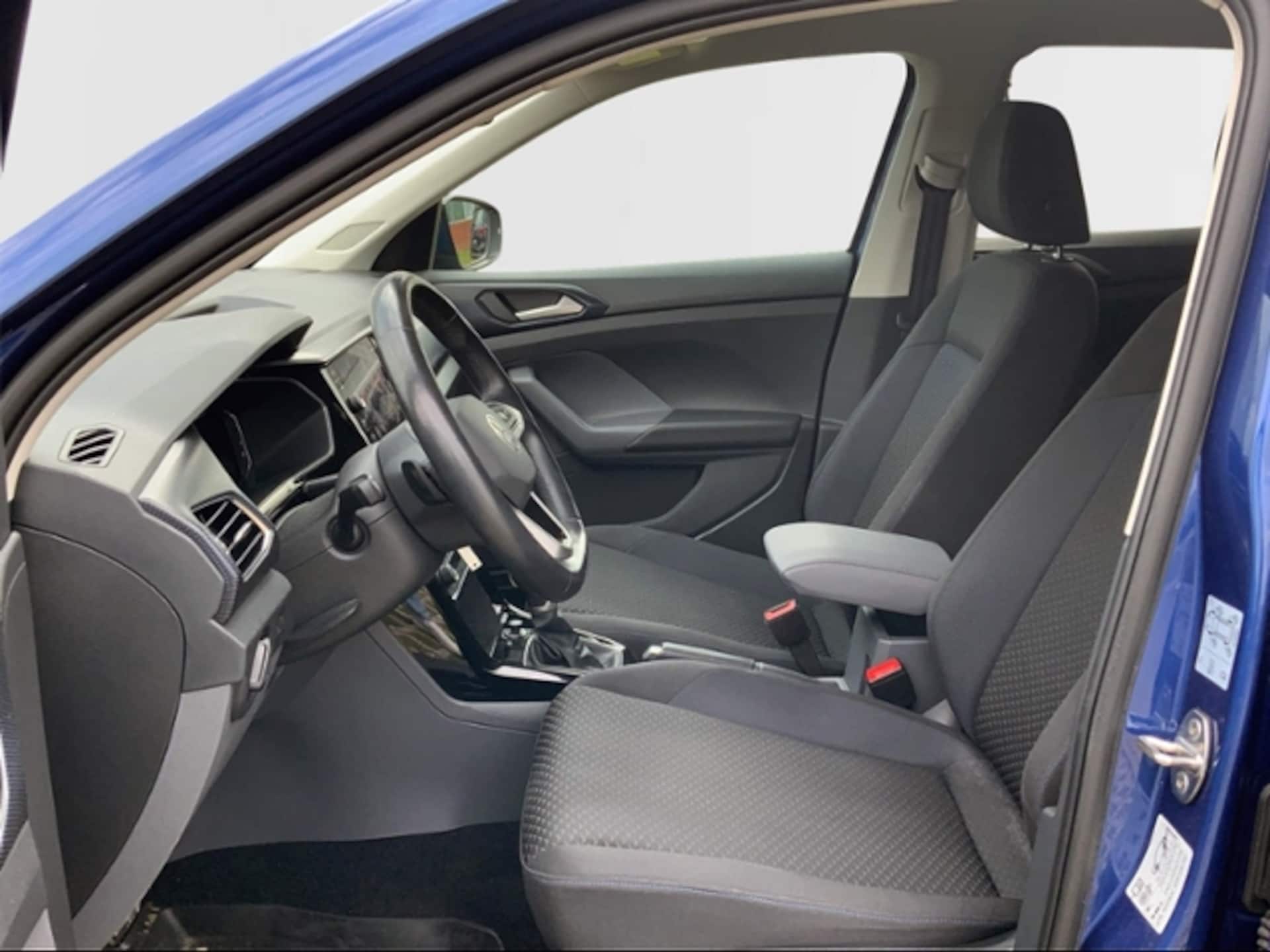 Volkswagen T-Cross United