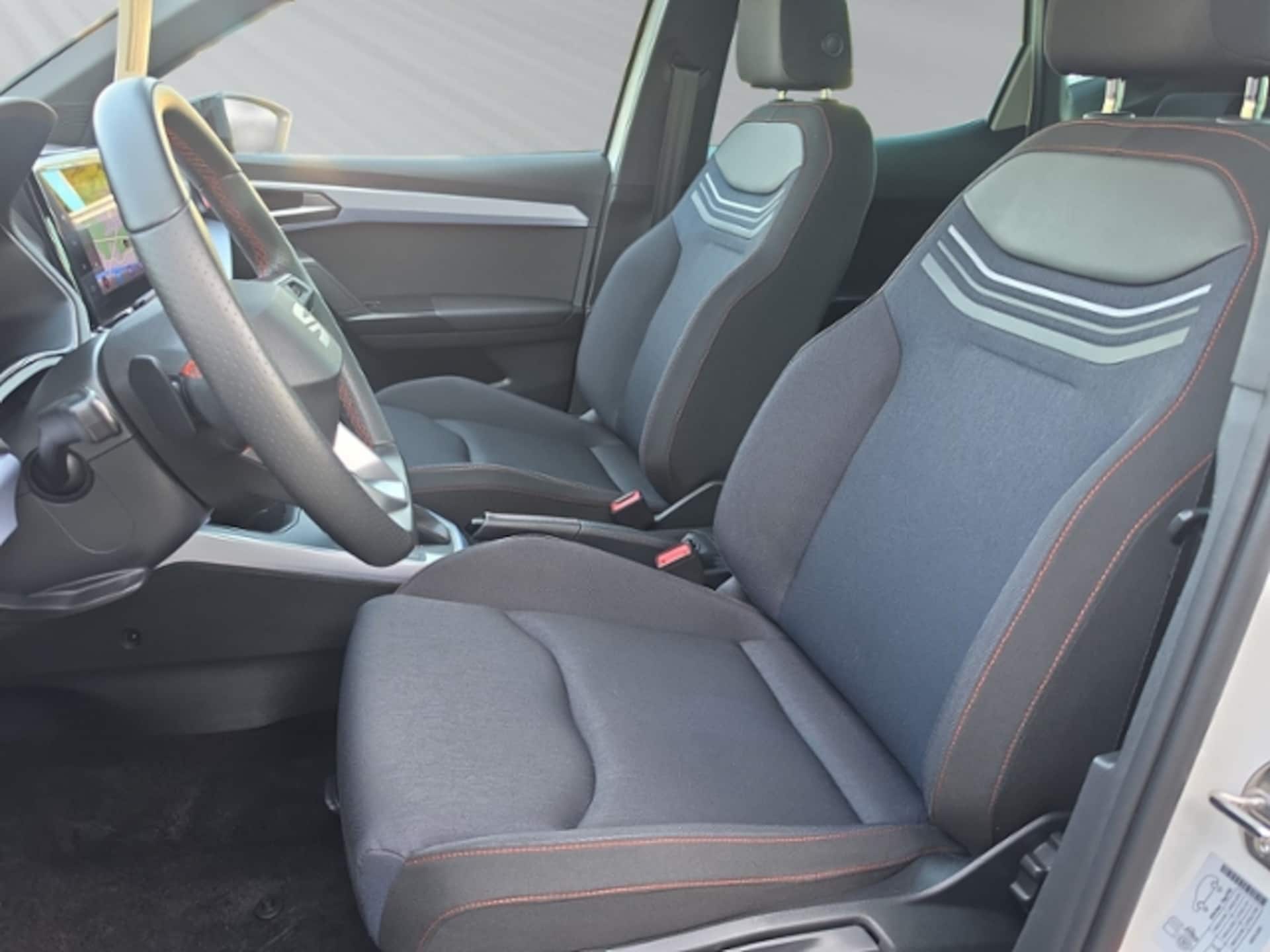 SEAT Arona FR