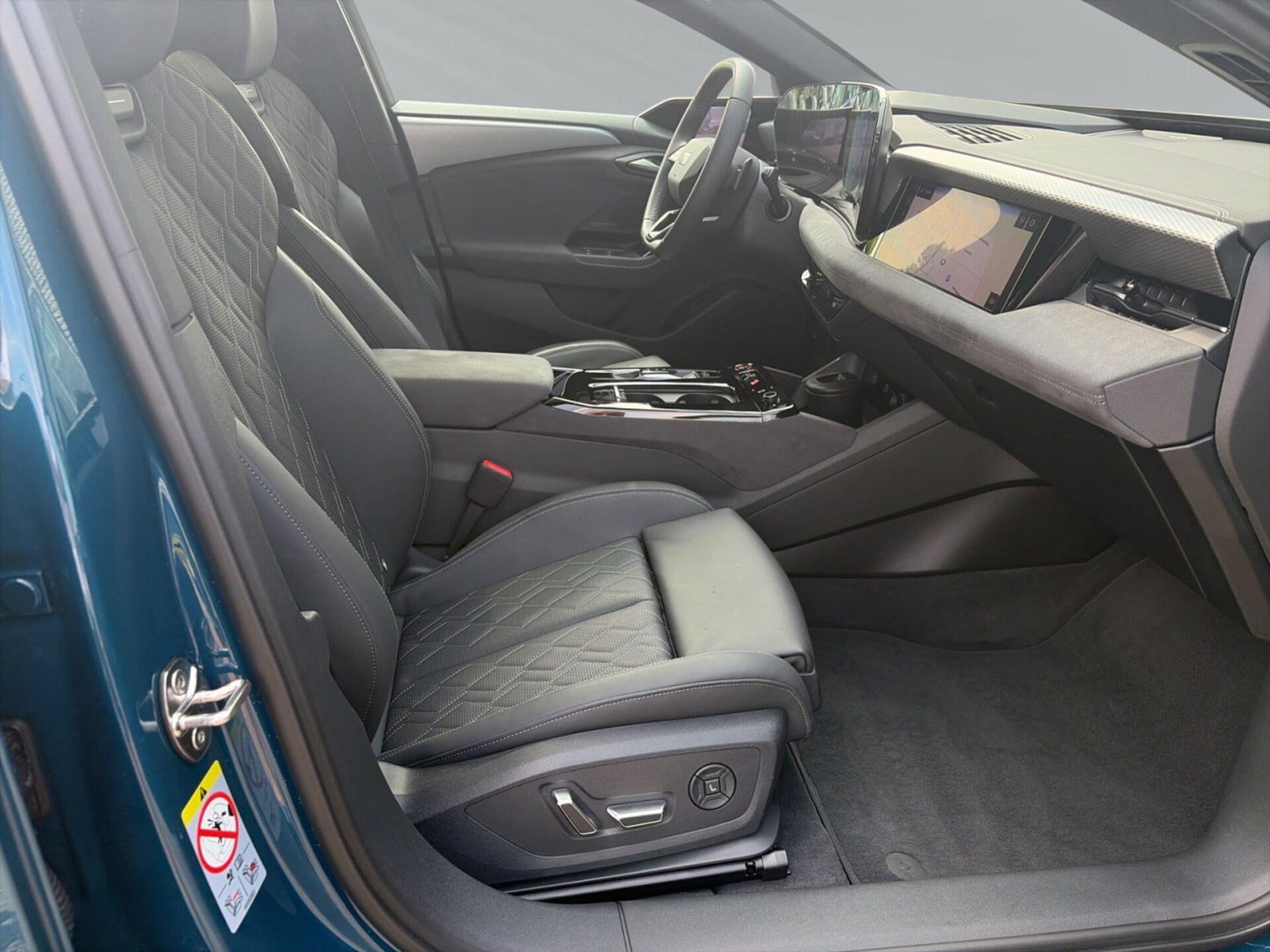 Audi S6 Avant e-tron edition one