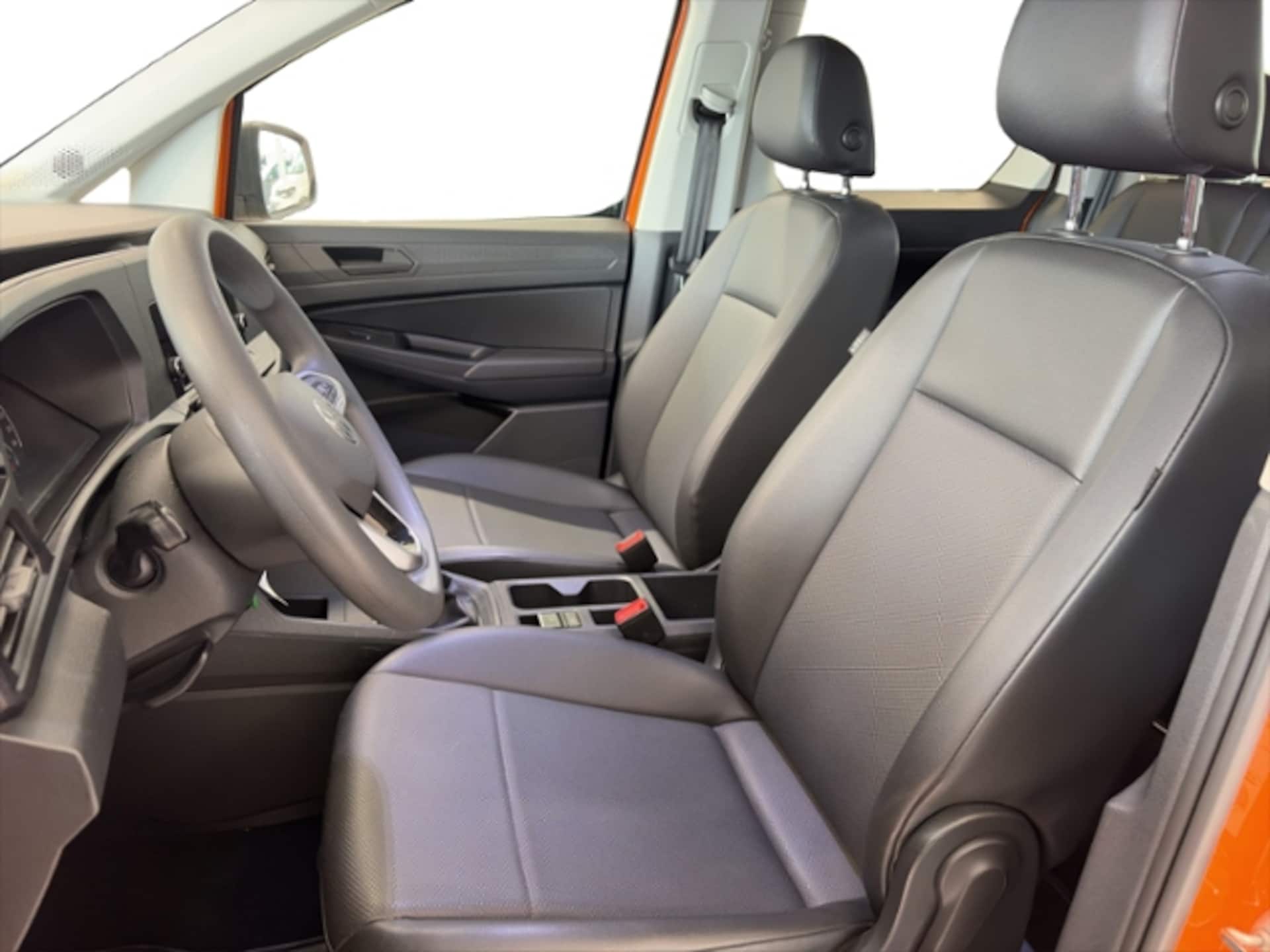 Volkswagen Caddy Kombi Basis-Modell