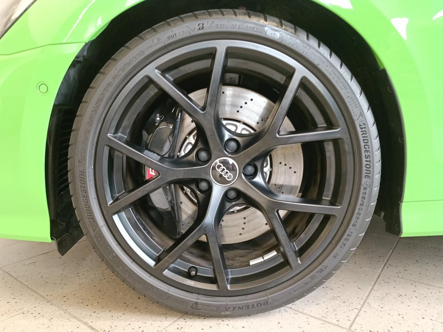 Bild über Audi RS 3 Sportback TFSI quattro 294 kW S tronic - für weitere Informationen kontaktieren Sie den Audi Partner